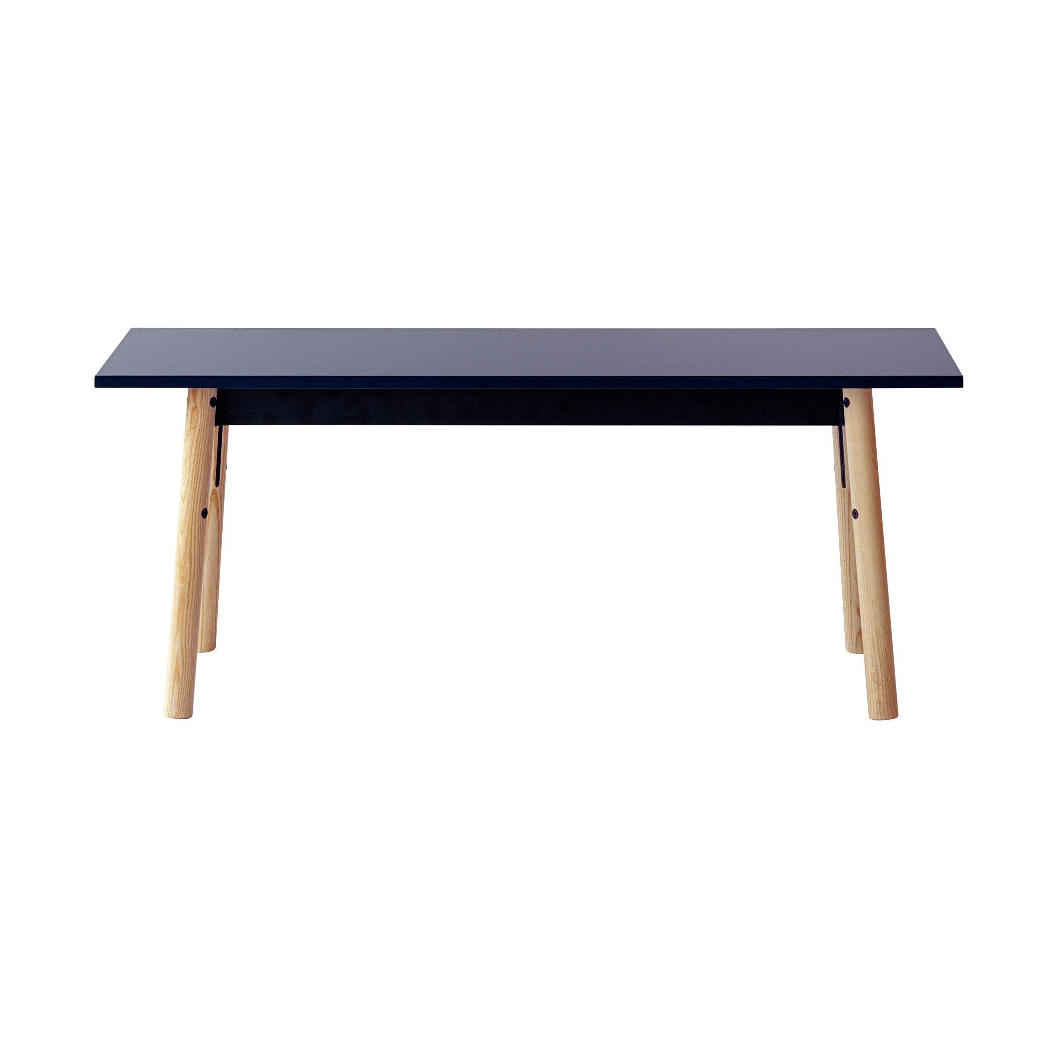 Mostrar el producto Kiila Bench del fabricante Artek