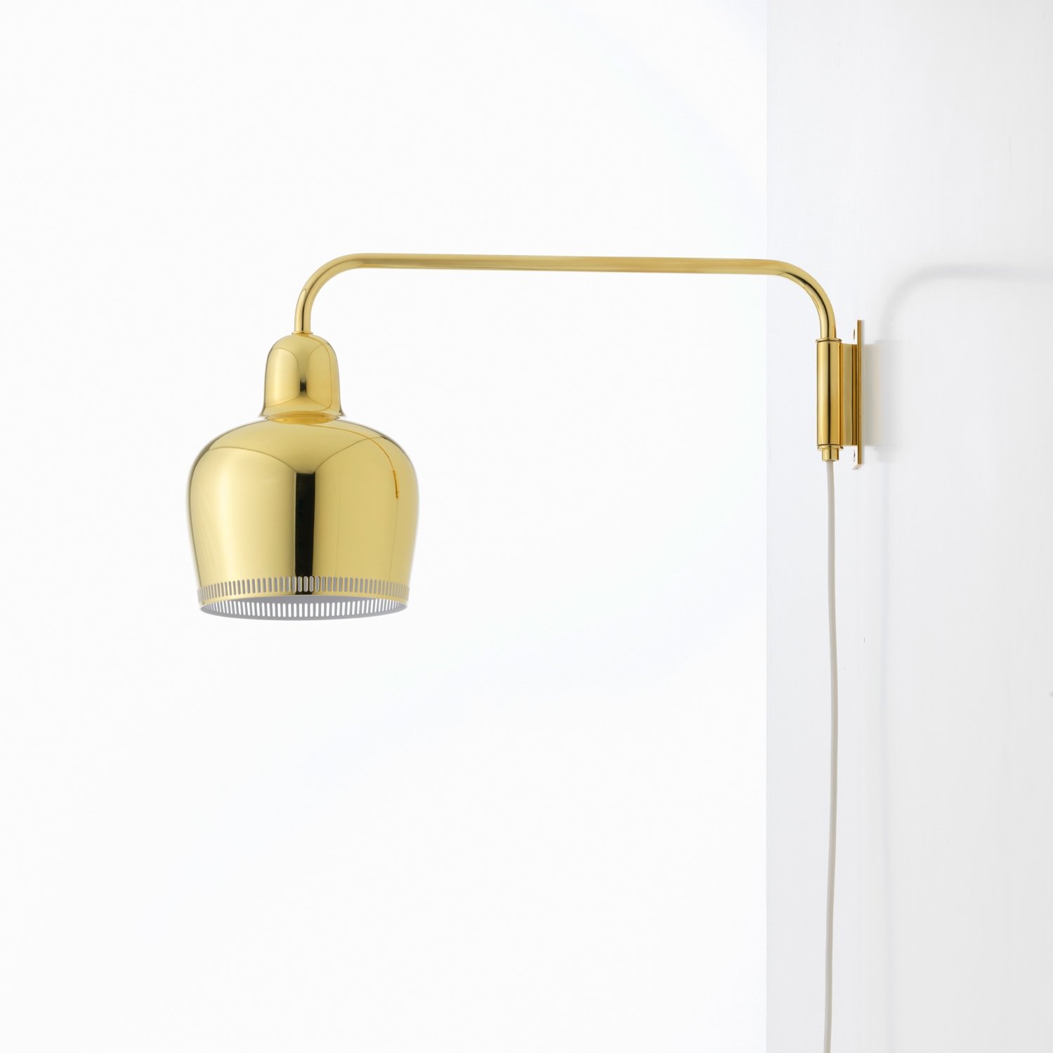 Produkt Wall light A330S "Golden Bell des Herstellers Artek anzeigen
