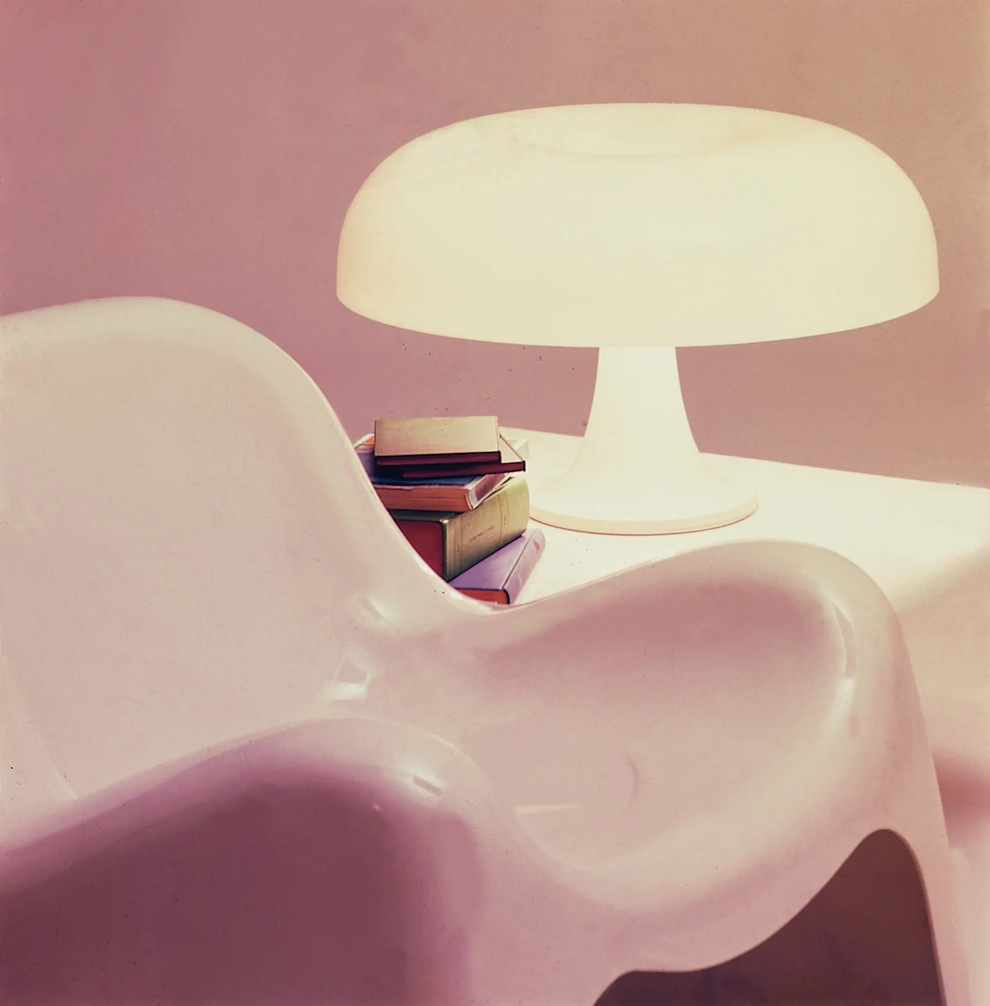 Artemide - Nesso Table Lamp