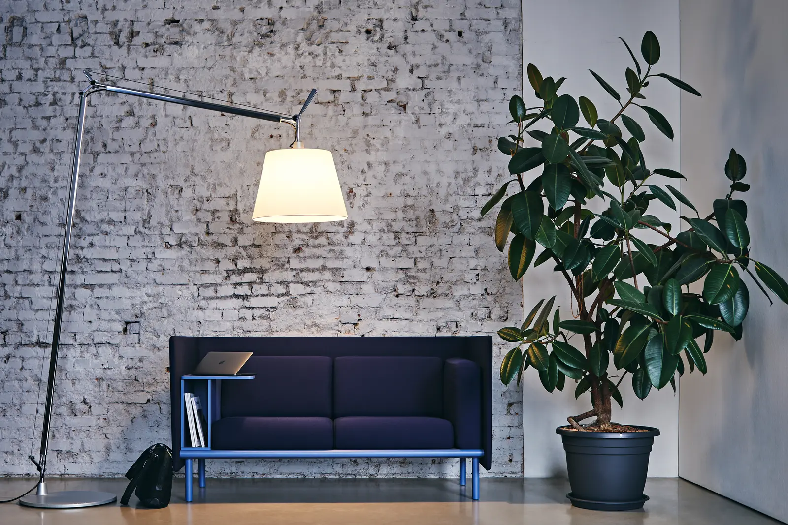 フロアスタンド Tolomeo Basculante Reading Floor TOLOMEO BASCULANTE READING FLOOR - Free-standing lights from
