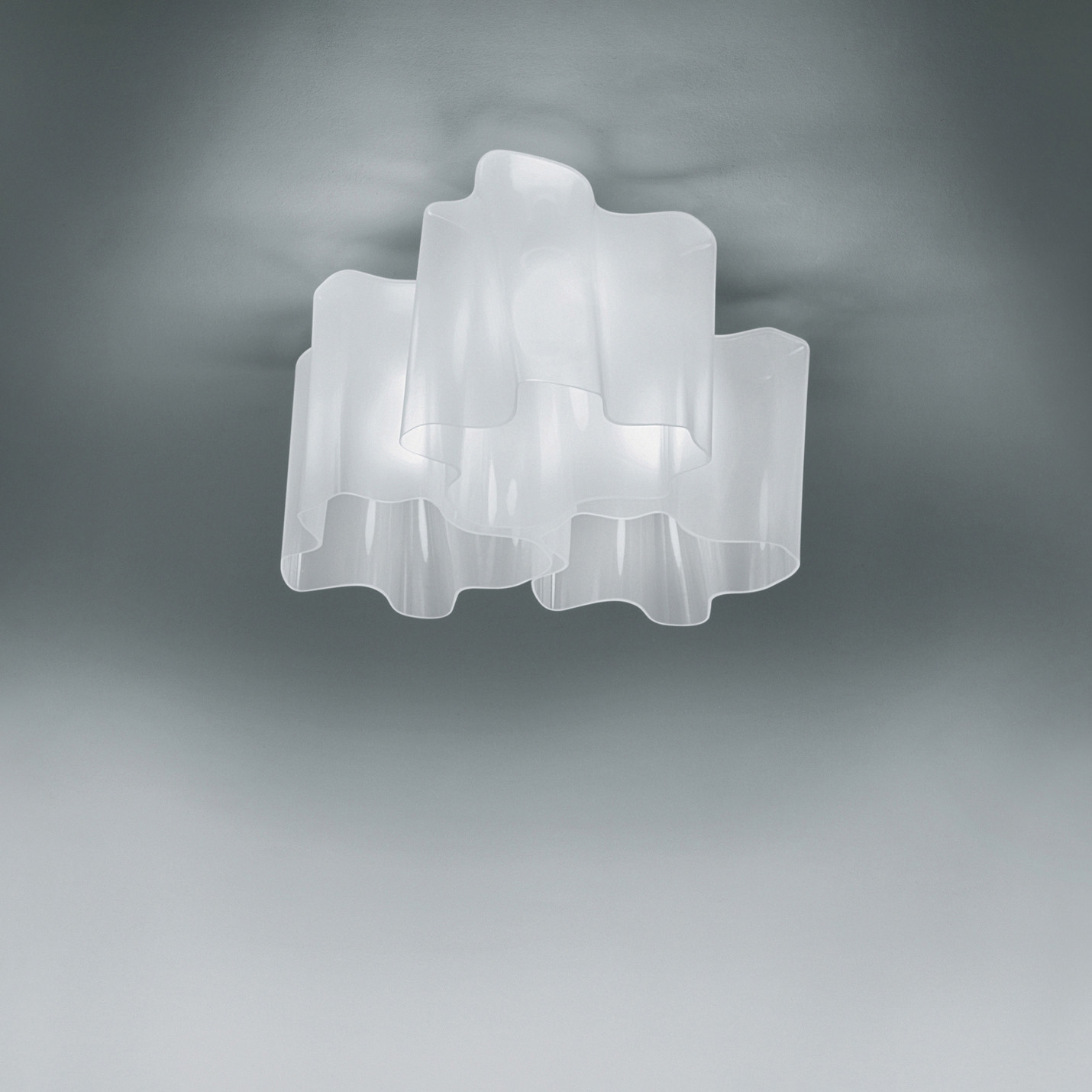Display product Logico Mini Ceiling 3x120° from manufacturer Artemide