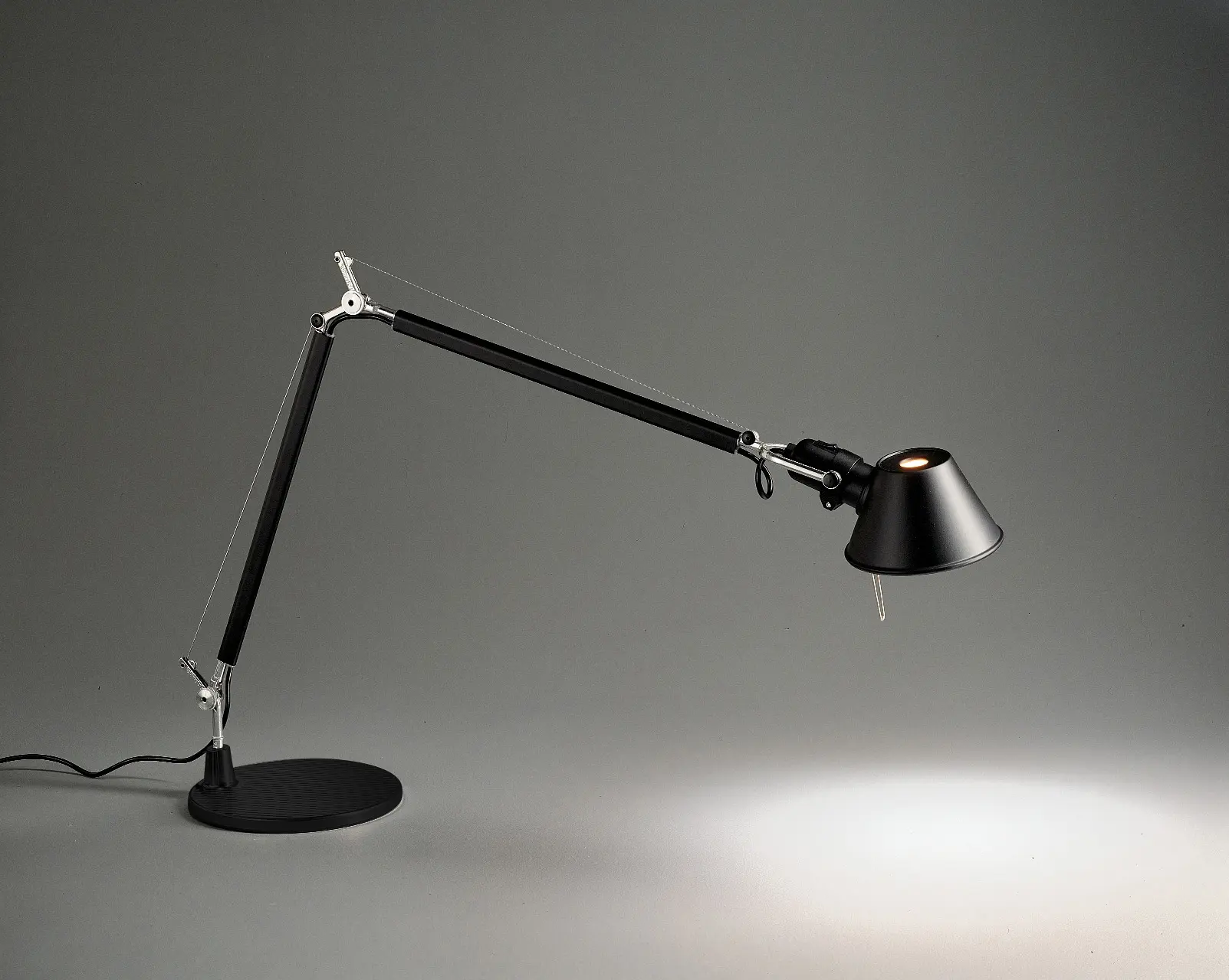 Artemide - Tolomeo Table