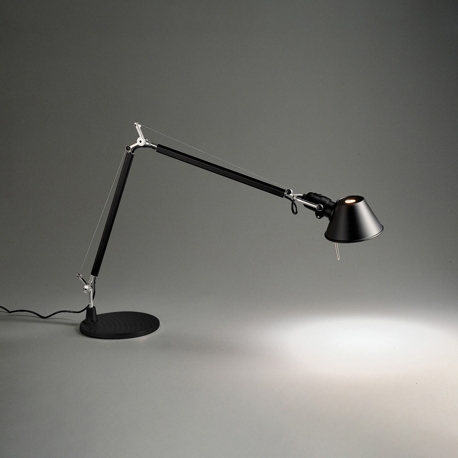 Tolomeo Table