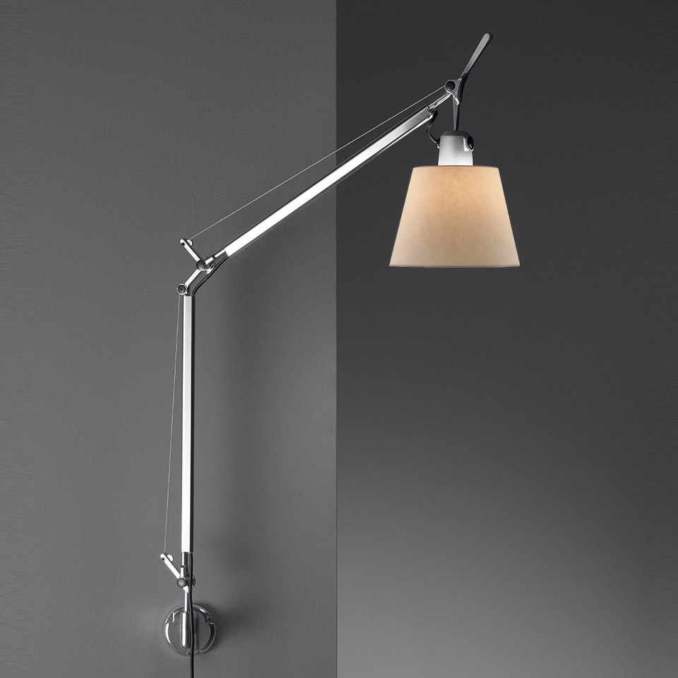 Display product Tolomeo Basculante Wall from manufacturer Artemide