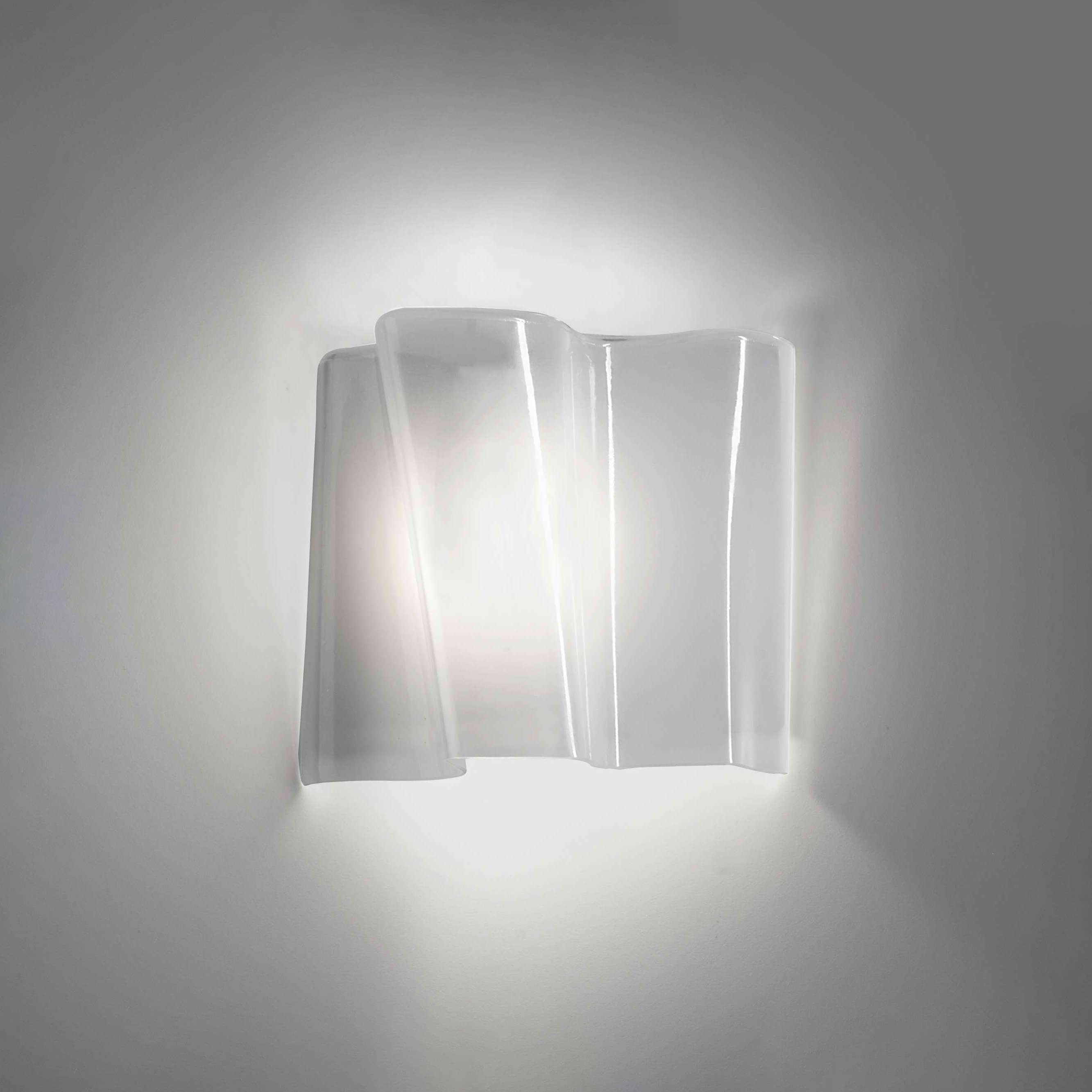 Display product Logico Mini Wall from manufacturer Artemide