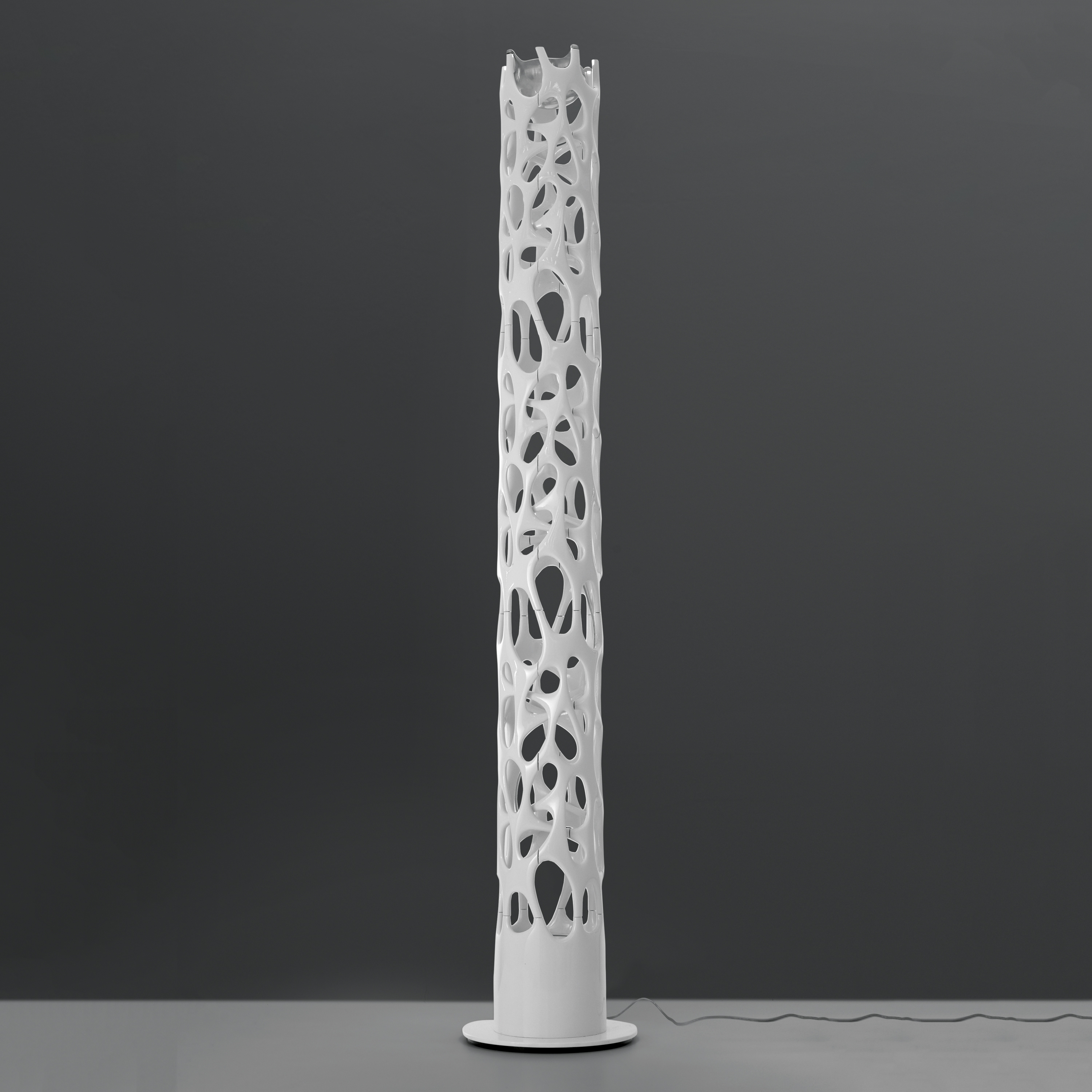 Display product New Nature Floor from manufacturer Artemide