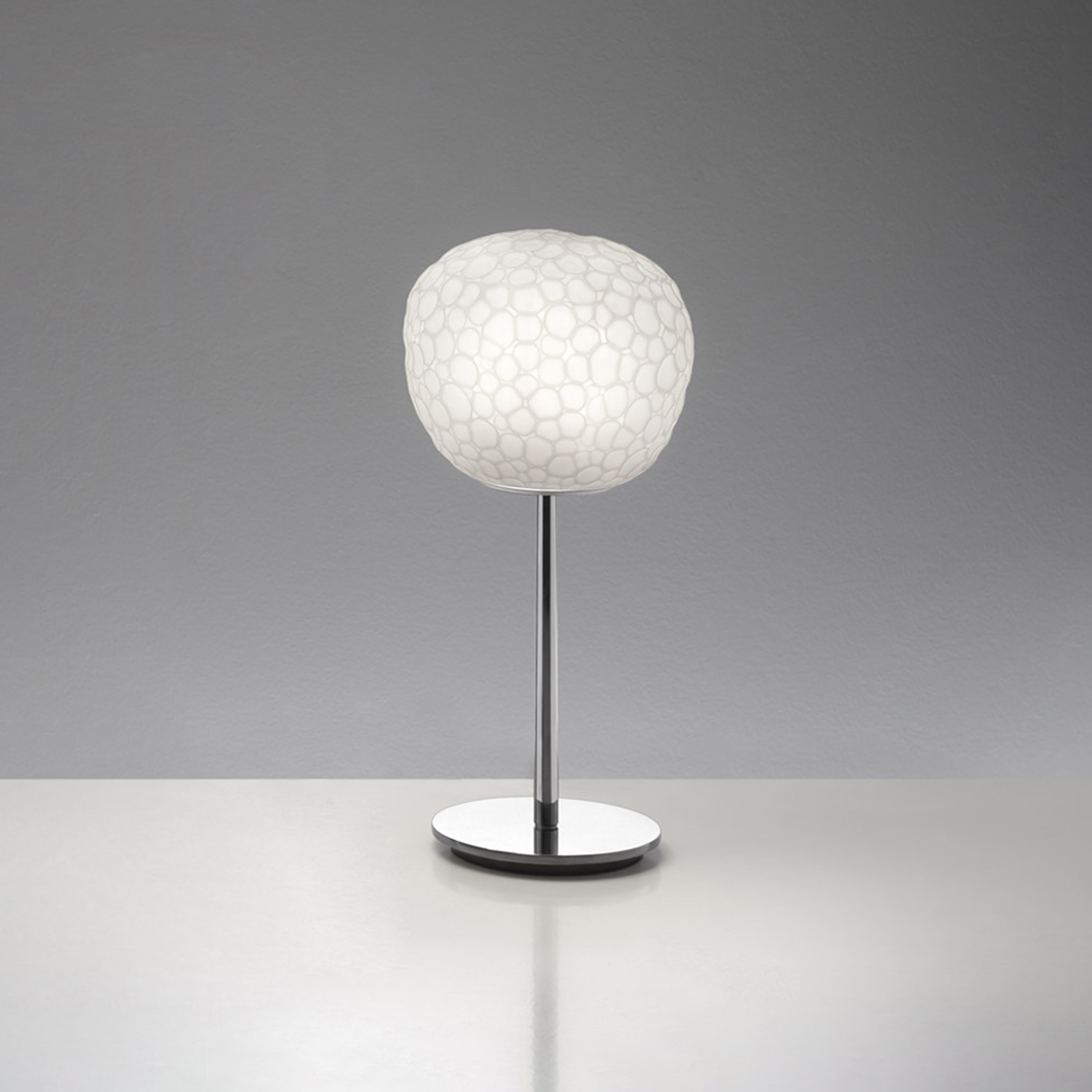 Mostra il prodotto Meteorite 15 Table Stem del produttore Artemide