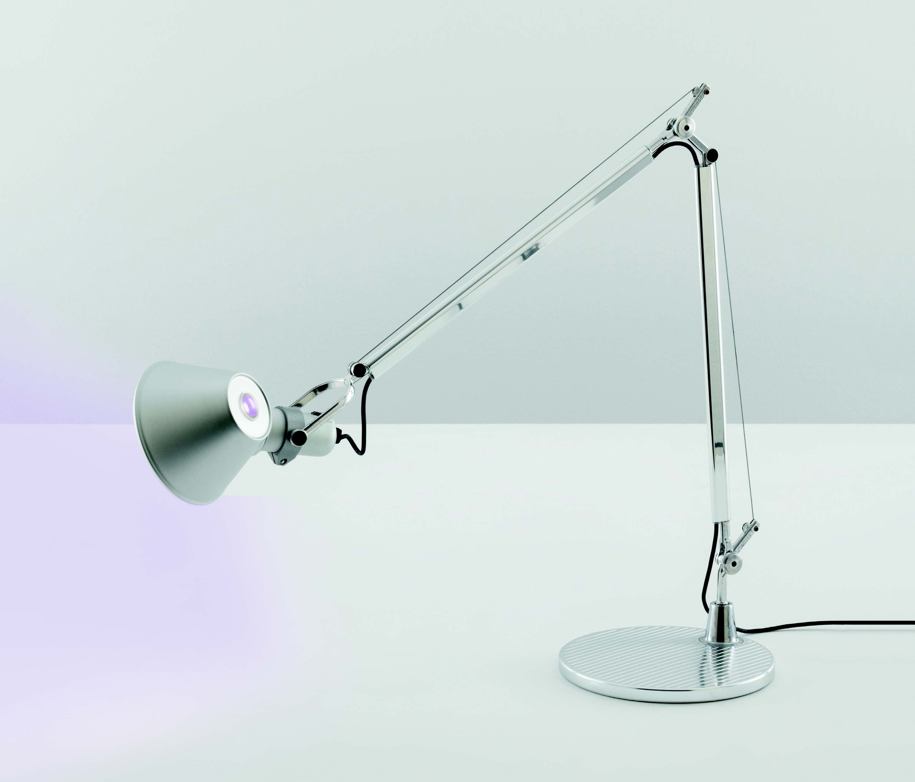 Display product Tolomeo LED Pure Integralis from manufacturer Artemide