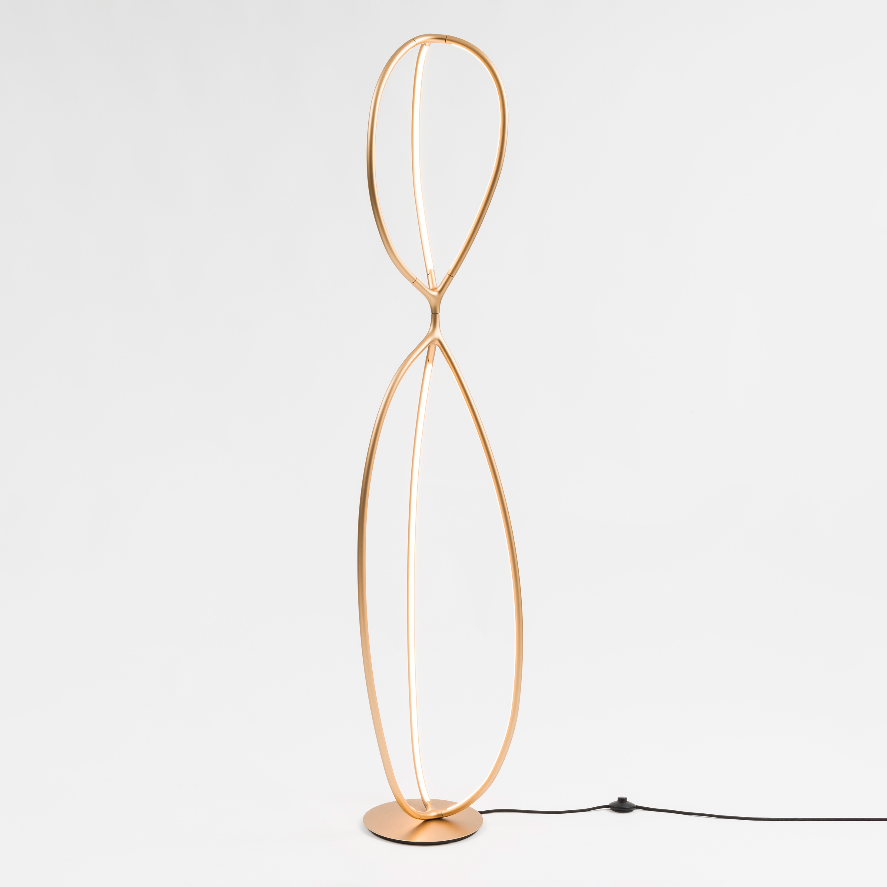 Display product Arrival Floor from manufacturer Artemide