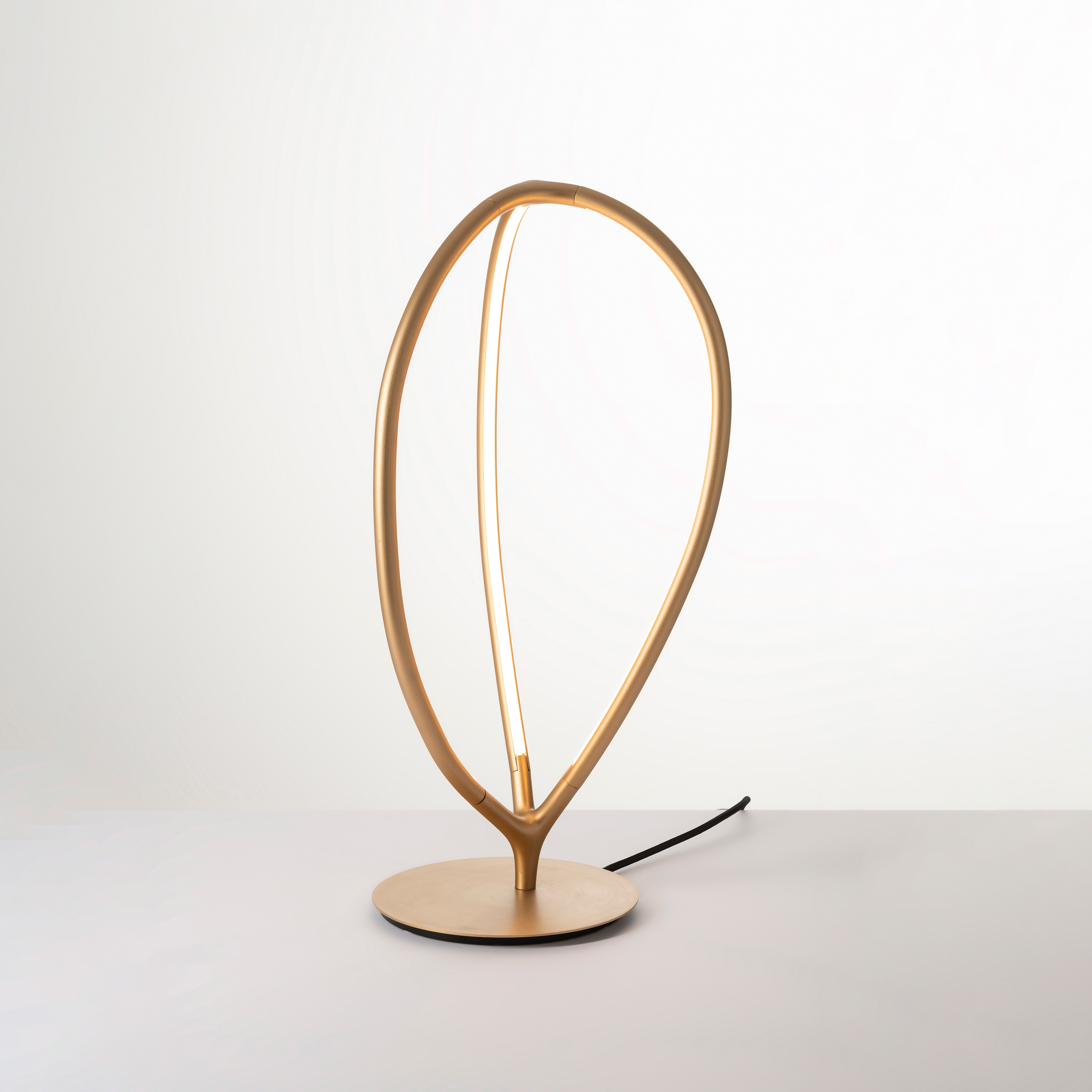 Display product Arrival Table from manufacturer Artemide
