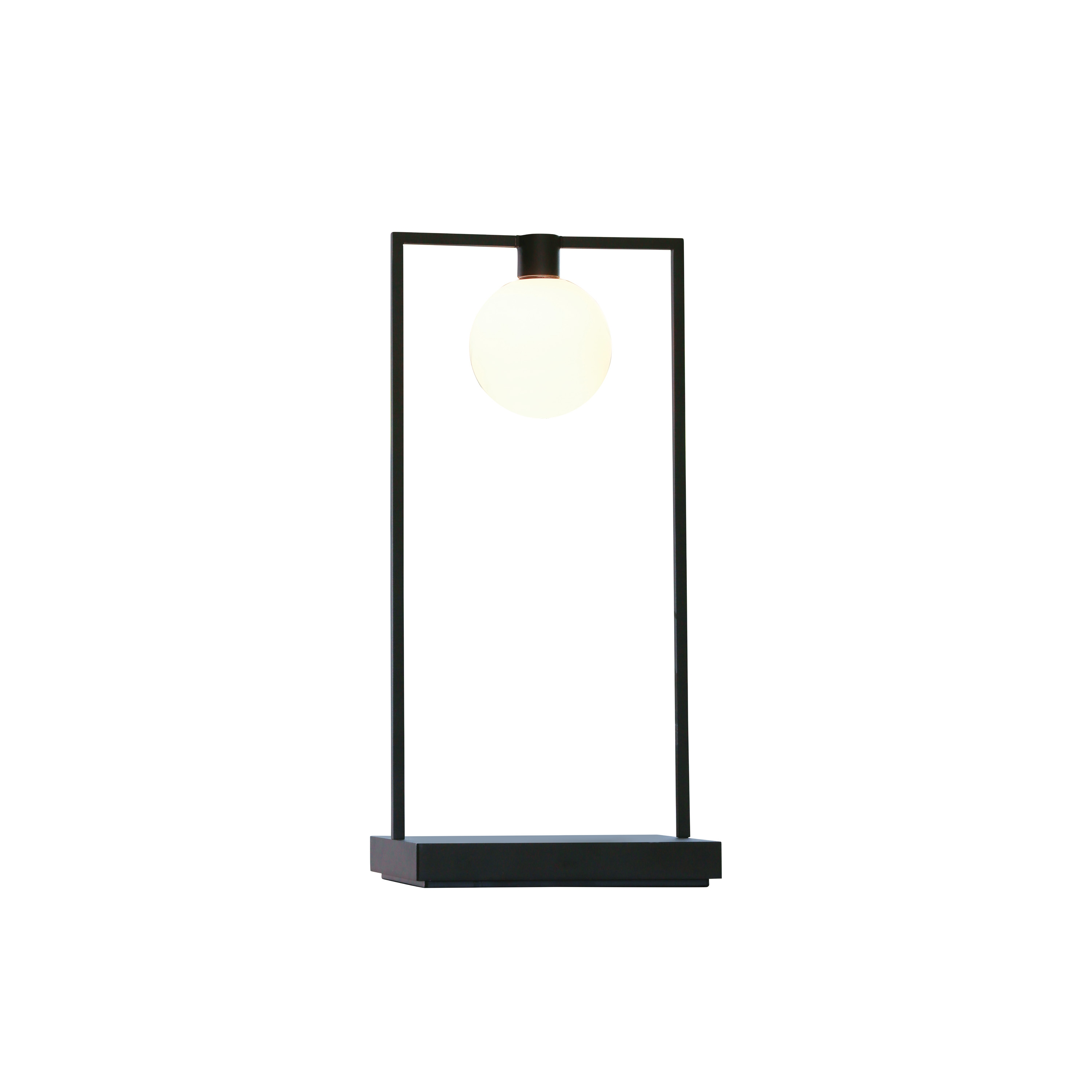 Display product Curiosity 36 Sphere from manufacturer Artemide