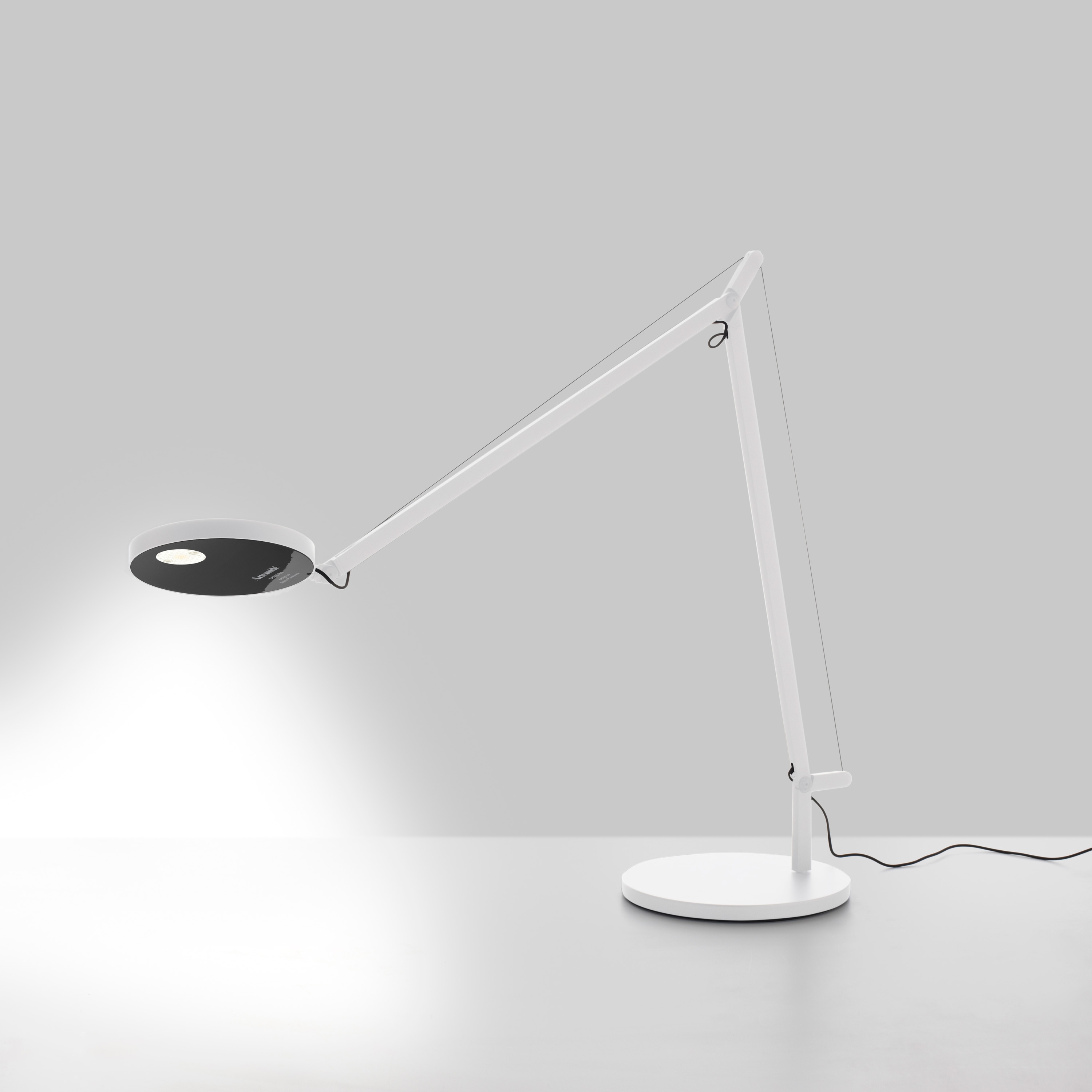 Display product Demetra Table from manufacturer Artemide