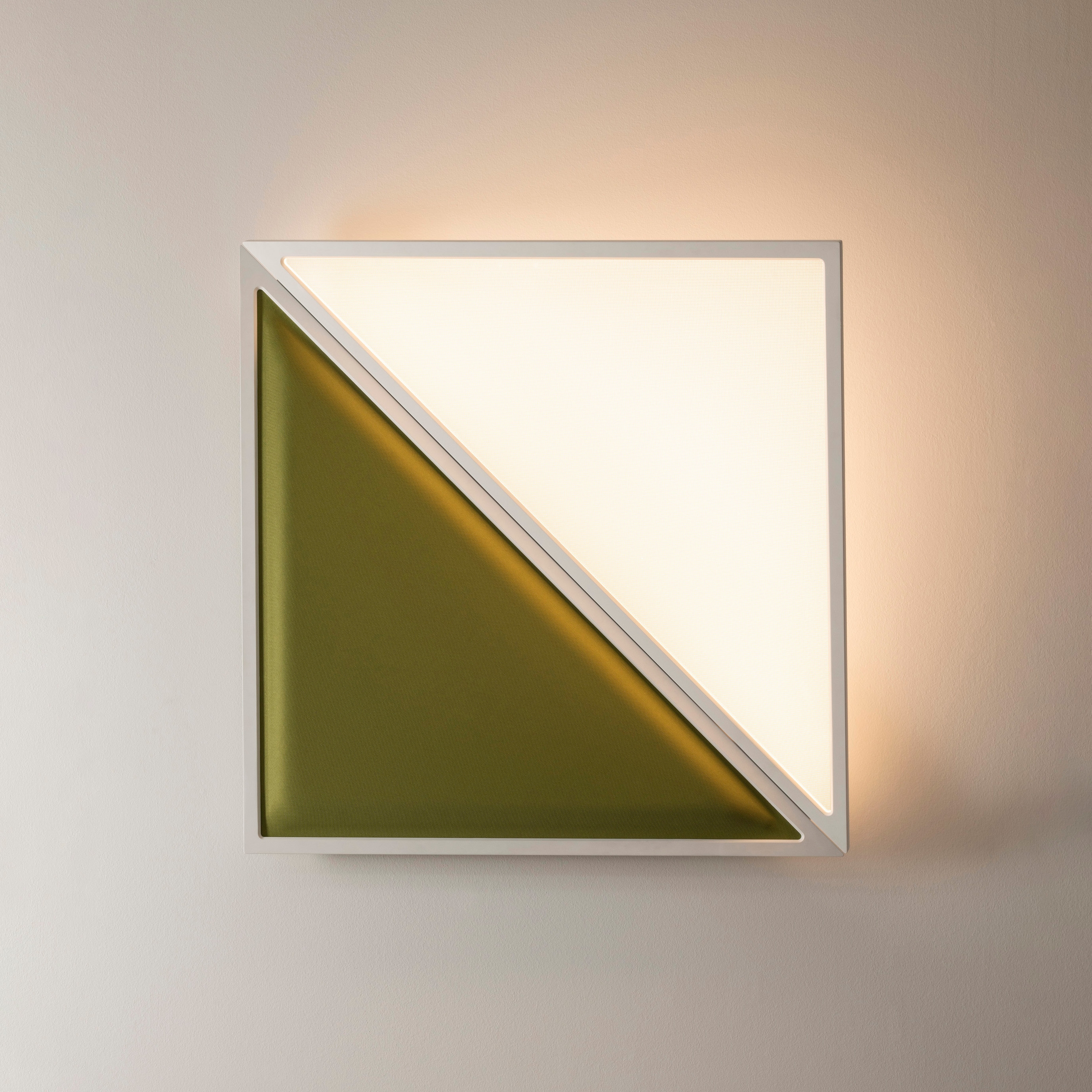 Flexia Wall