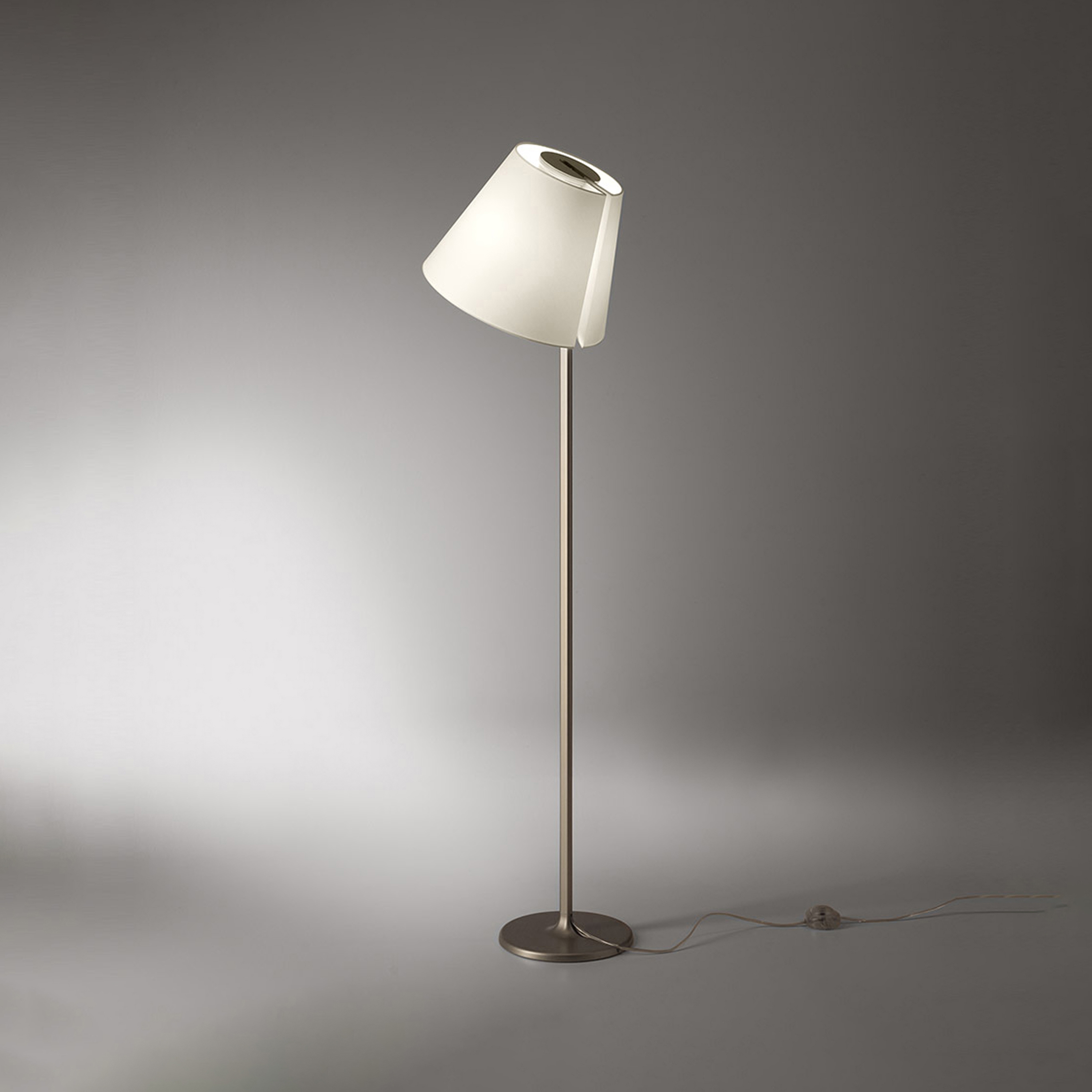 Display product Melampo Floor from manufacturer Artemide