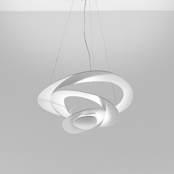 Display product Pirce Mini Suspension from manufacturer Artemide