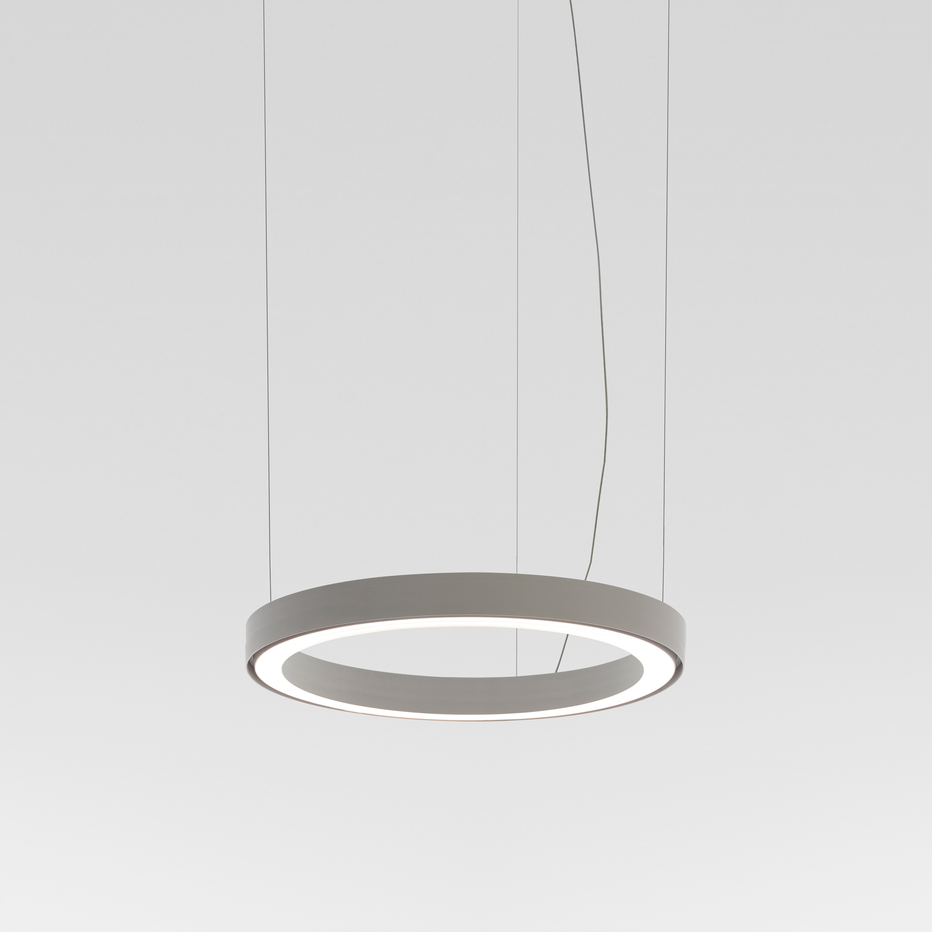 Mostra il prodotto Ripple 500 Suspension del produttore Artemide