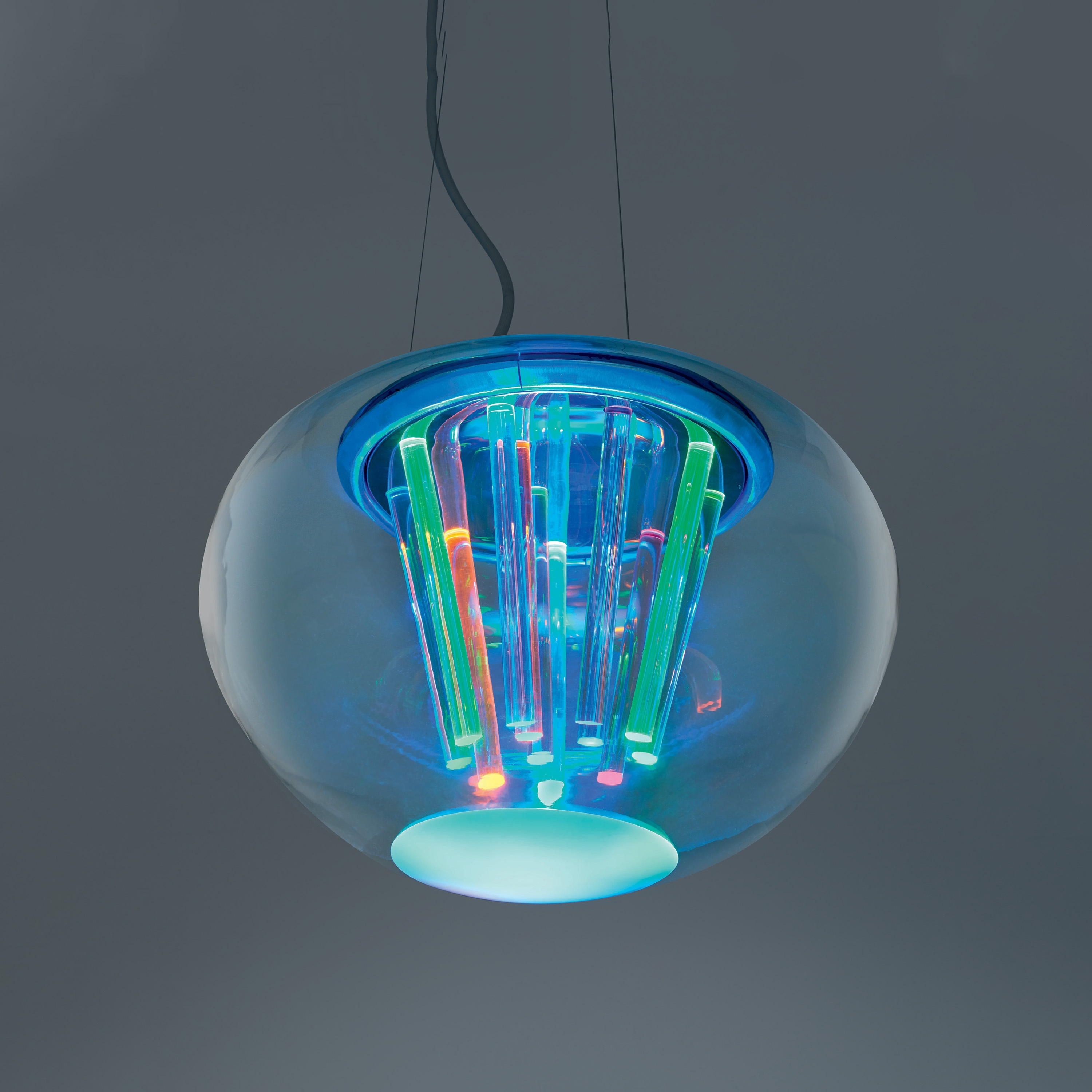Display product Spectral Light from manufacturer Artemide