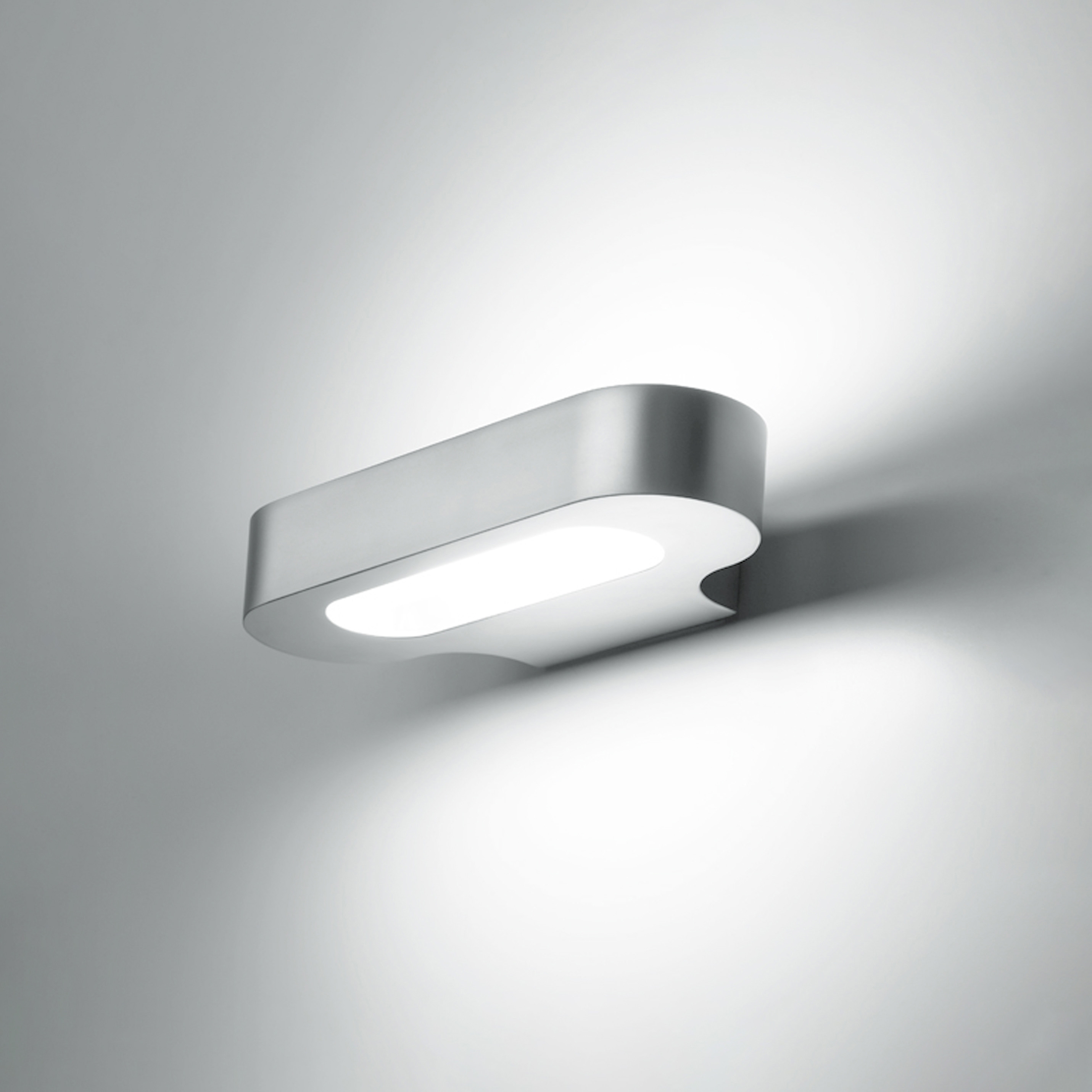 Display product Talo Wall from manufacturer Artemide