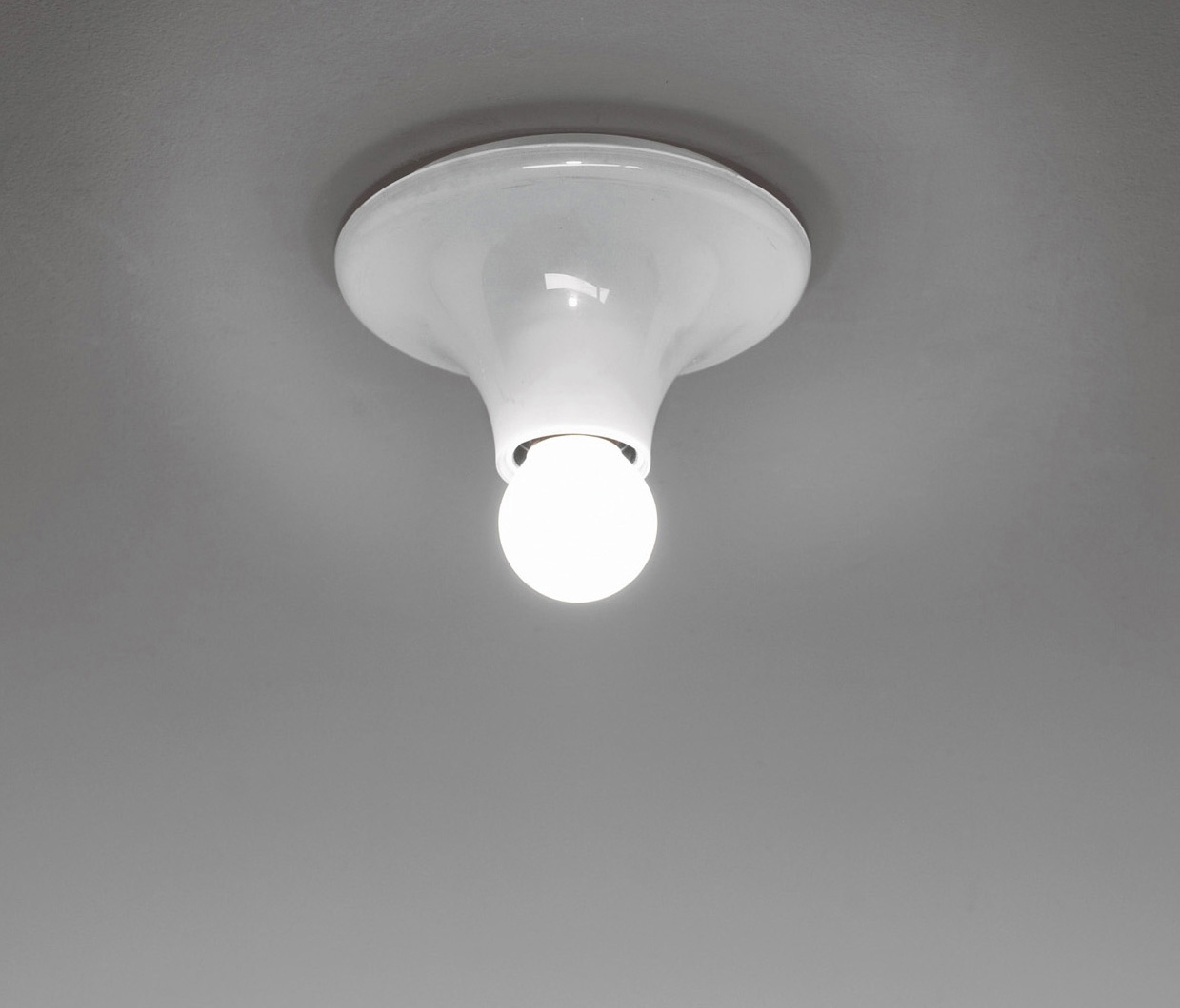 Display product Teti from manufacturer Artemide