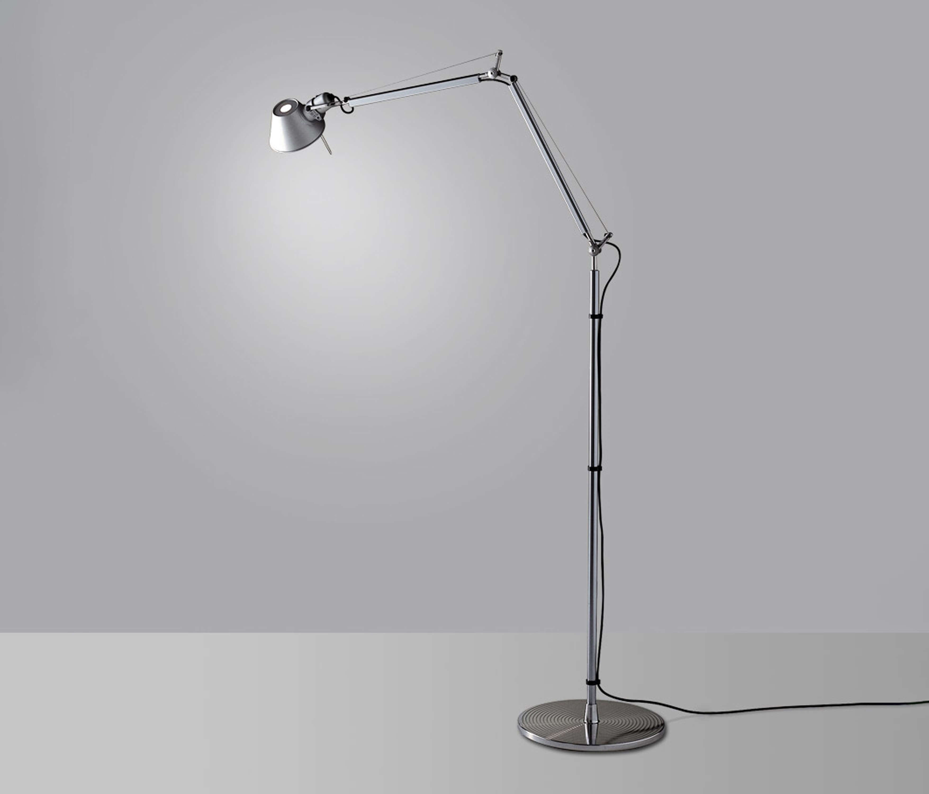 Display product Tolomeo Floor from manufacturer Artemide