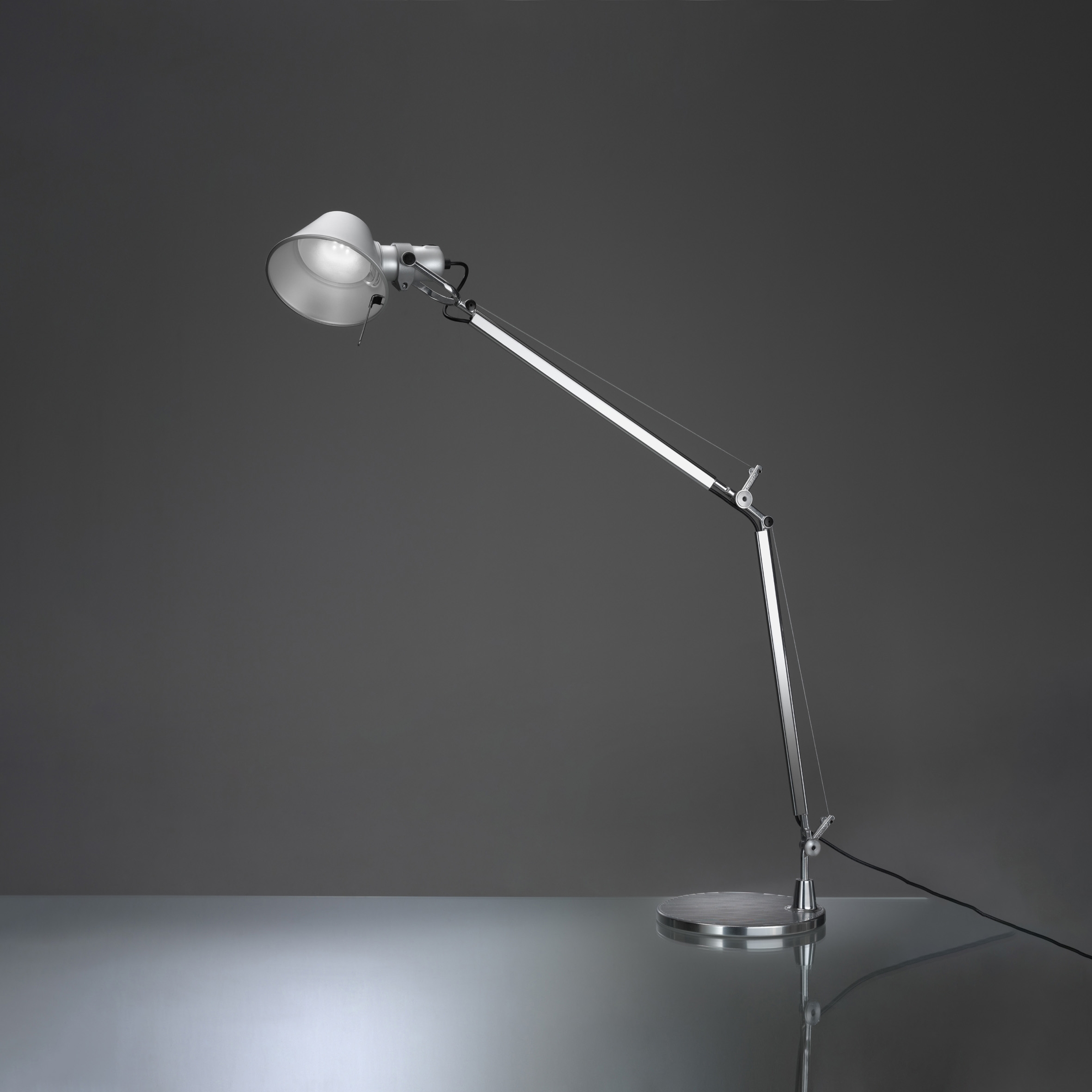 Tolomeo Table
