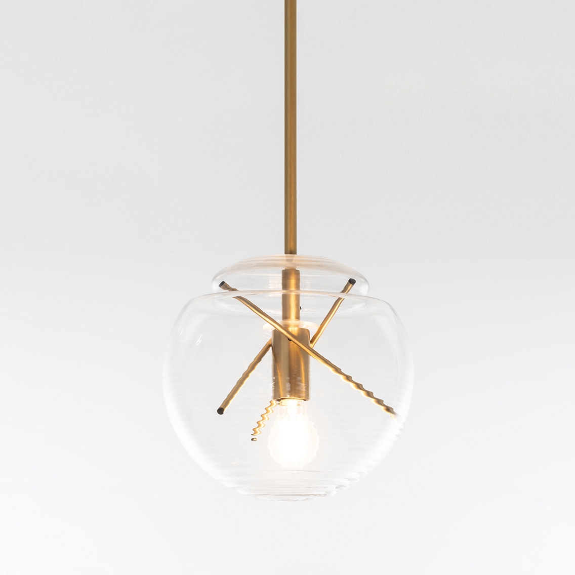 Mostra il prodotto Vitruvio Suspension del produttore Artemide
