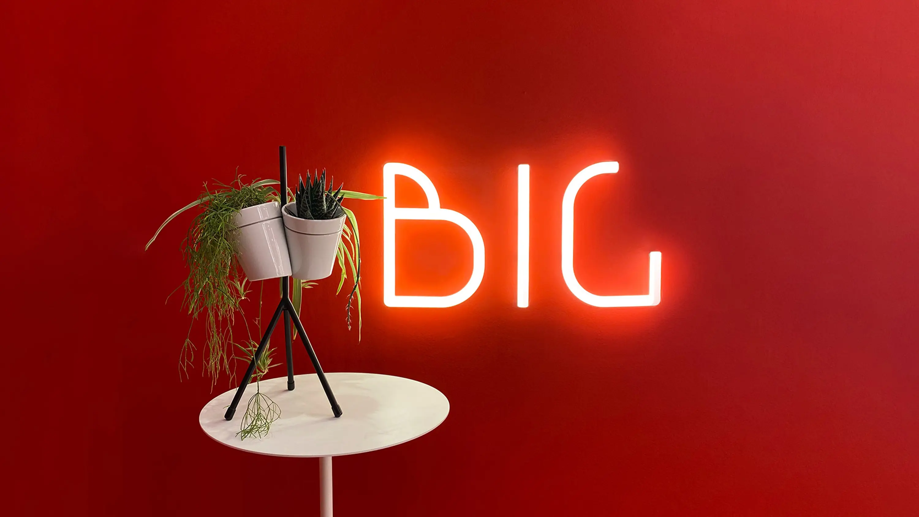 Artemide - Alphabet of Light Mini Letters