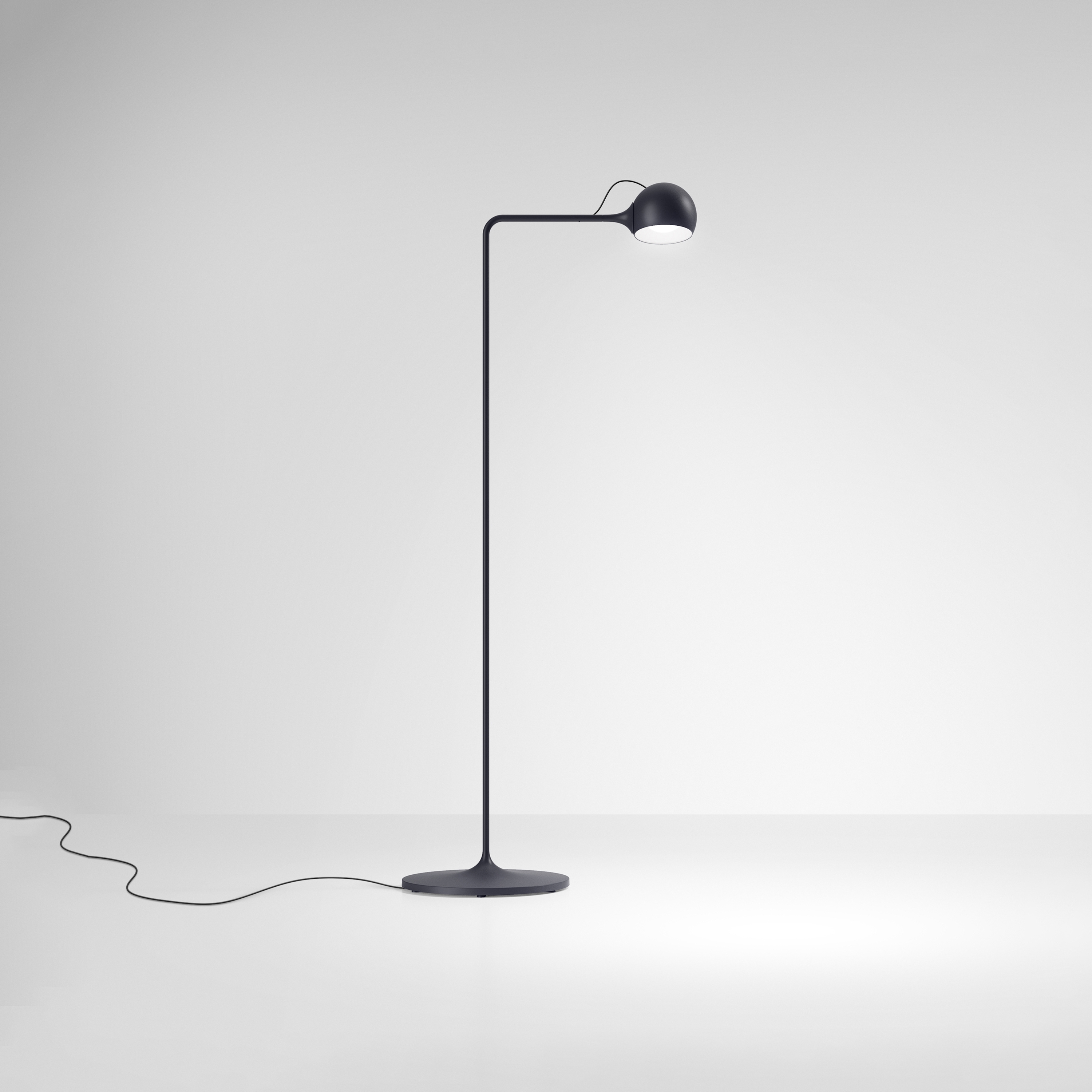 Display product Ixa Reading from manufacturer Artemide