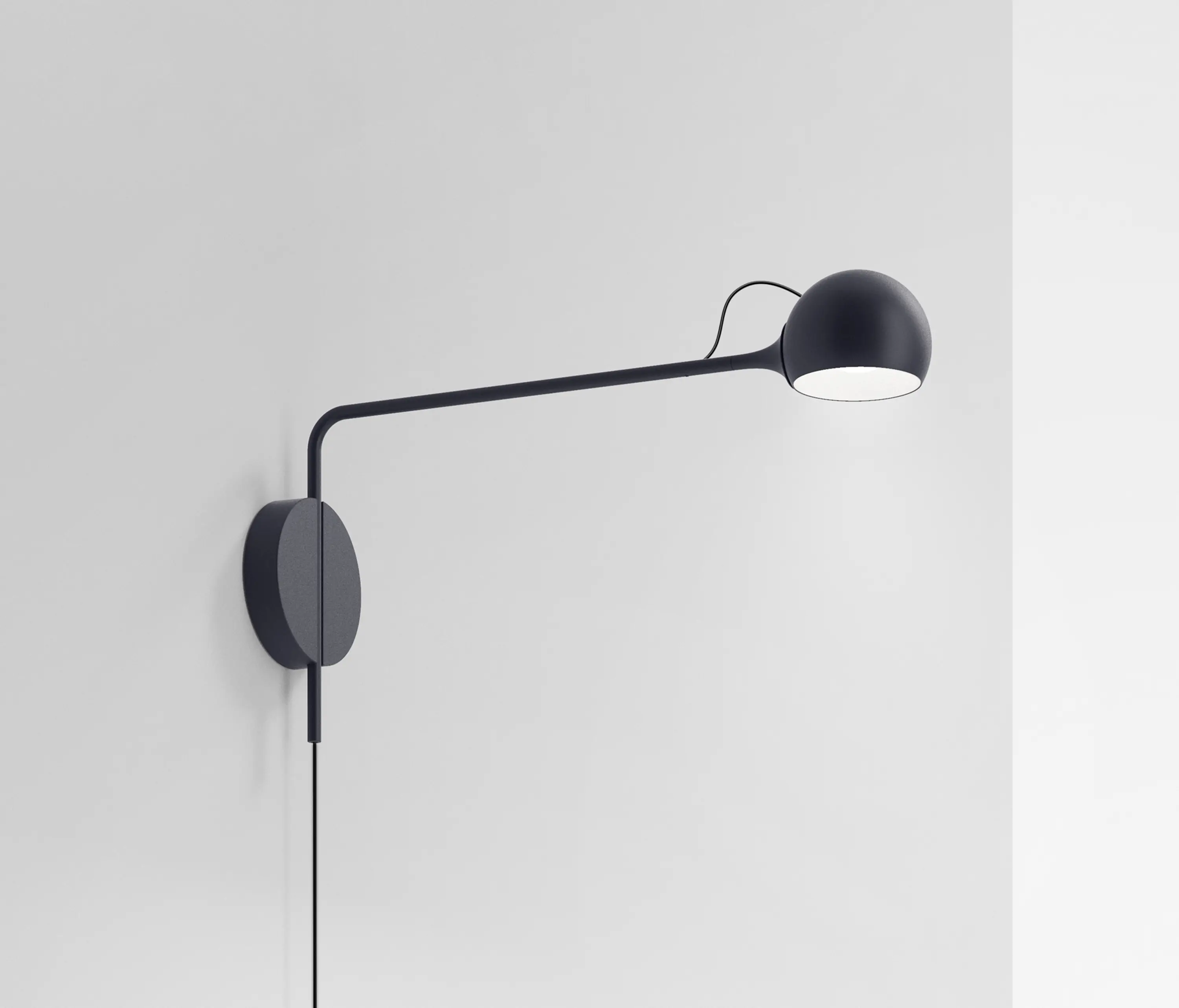 Artemide - Ixa Wall Plug