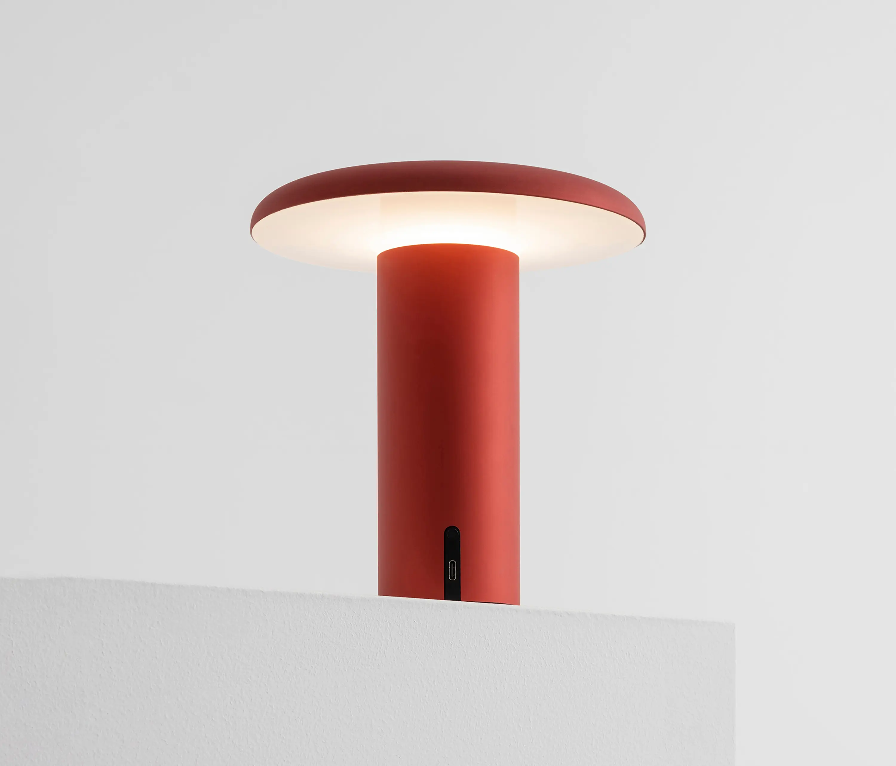 Artemide - Takku