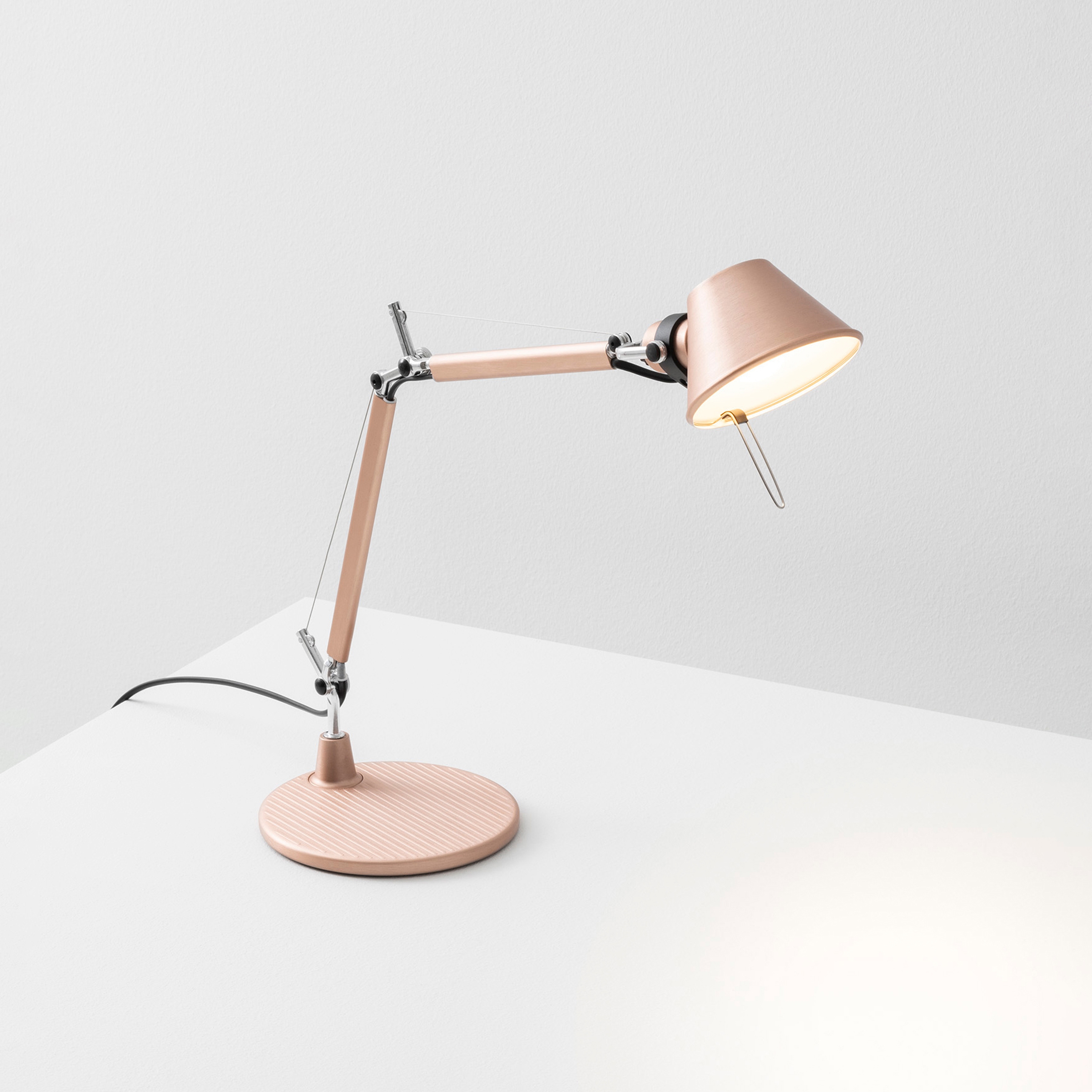 Produkt Tolomeo Micro Special Edition Tischleuchte des Herstellers Artemide anzeigen