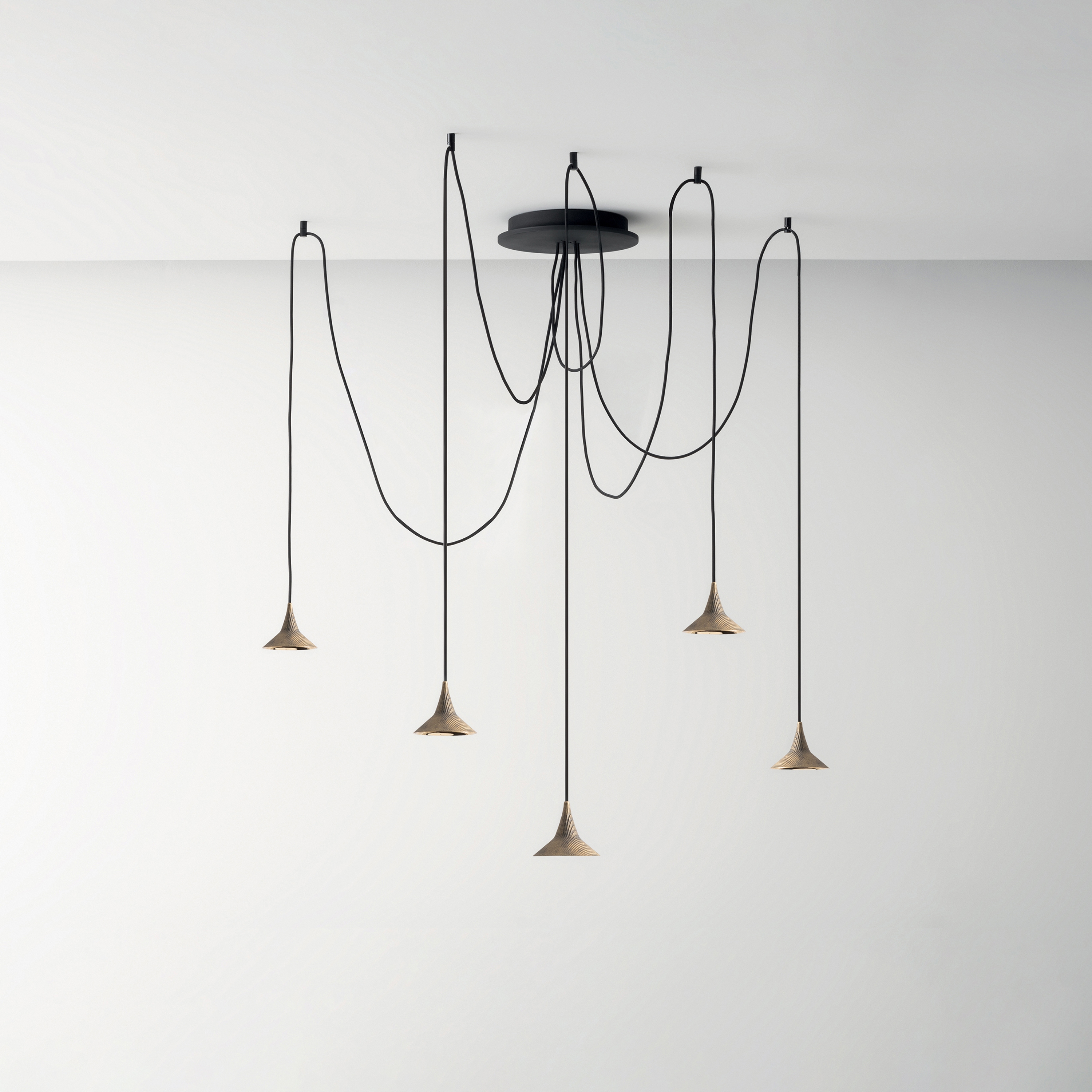 Unterlinden Chandelier Free