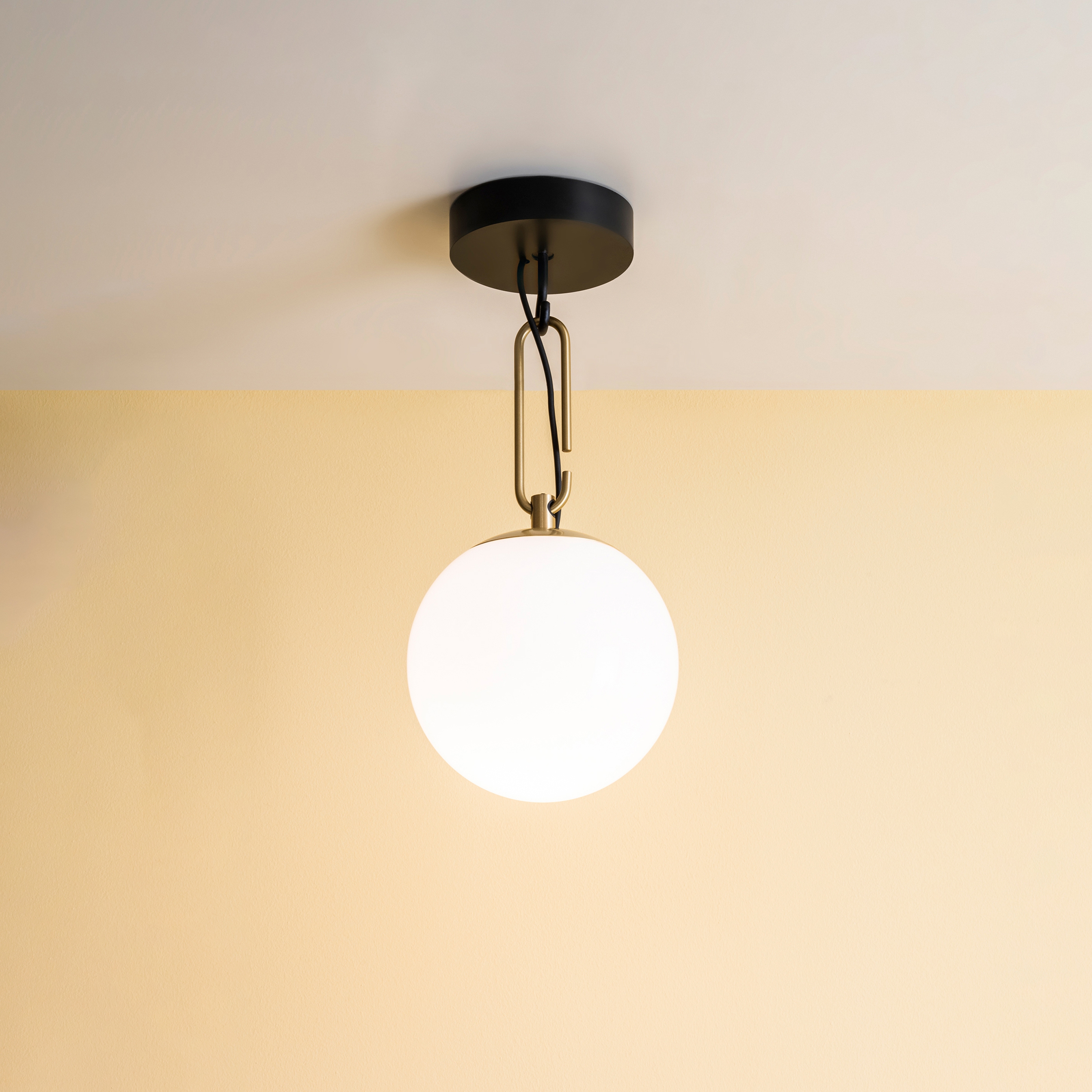 Display product nh 22 Ceiling from manufacturer Artemide