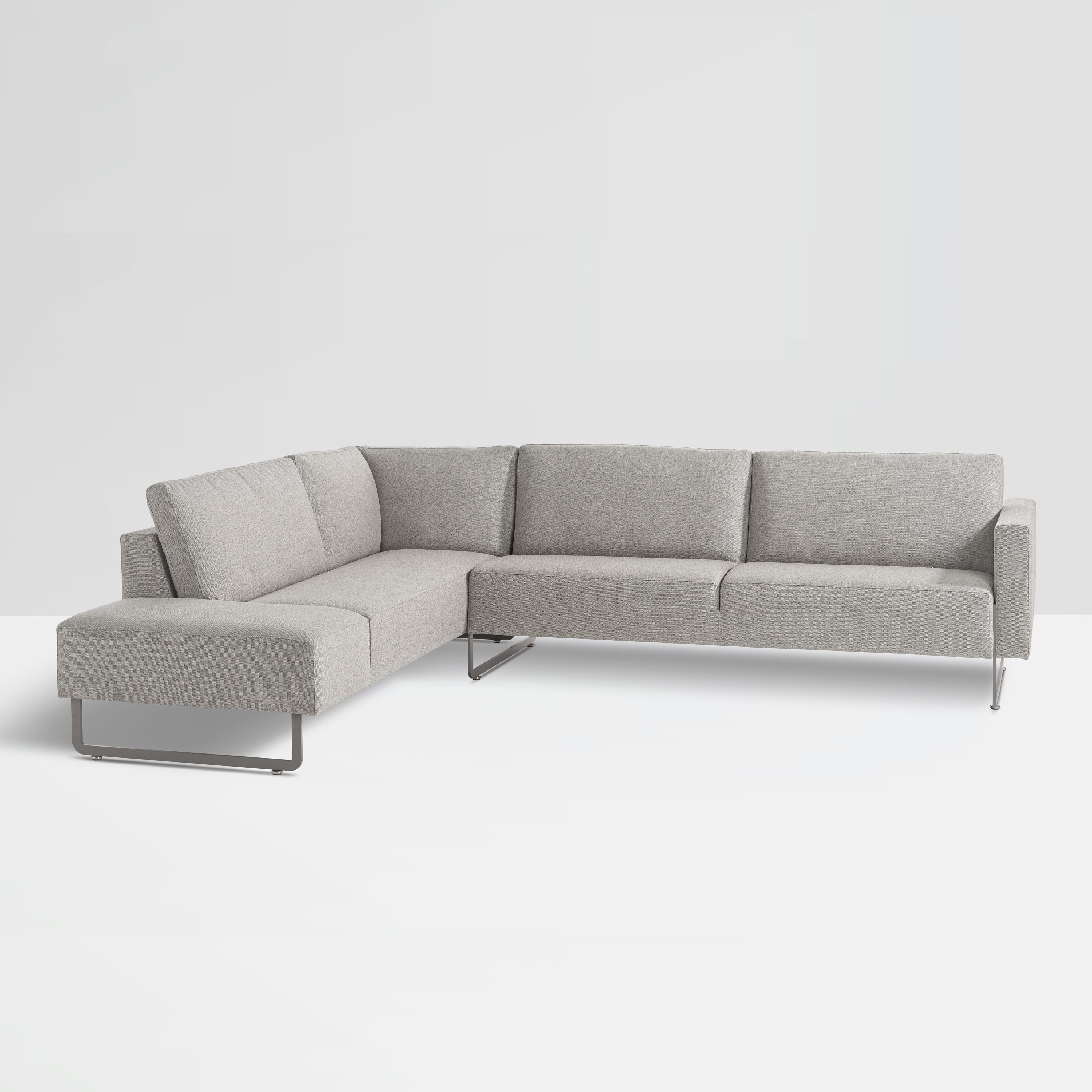 Display product Mare Loose Cushion from manufacturer Artifort