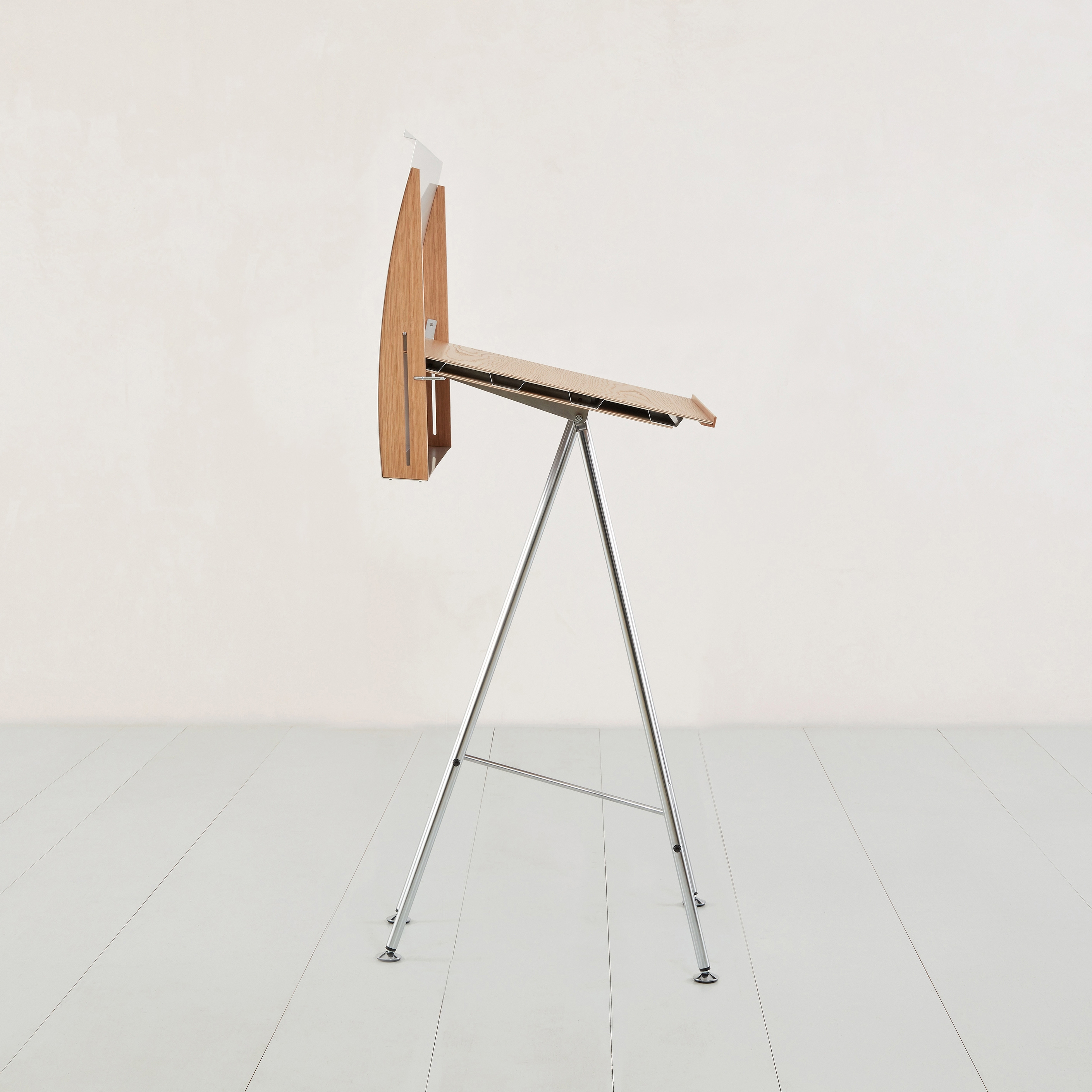 Produkt Unistehpult des Herstellers Atelier Alinea anzeigen