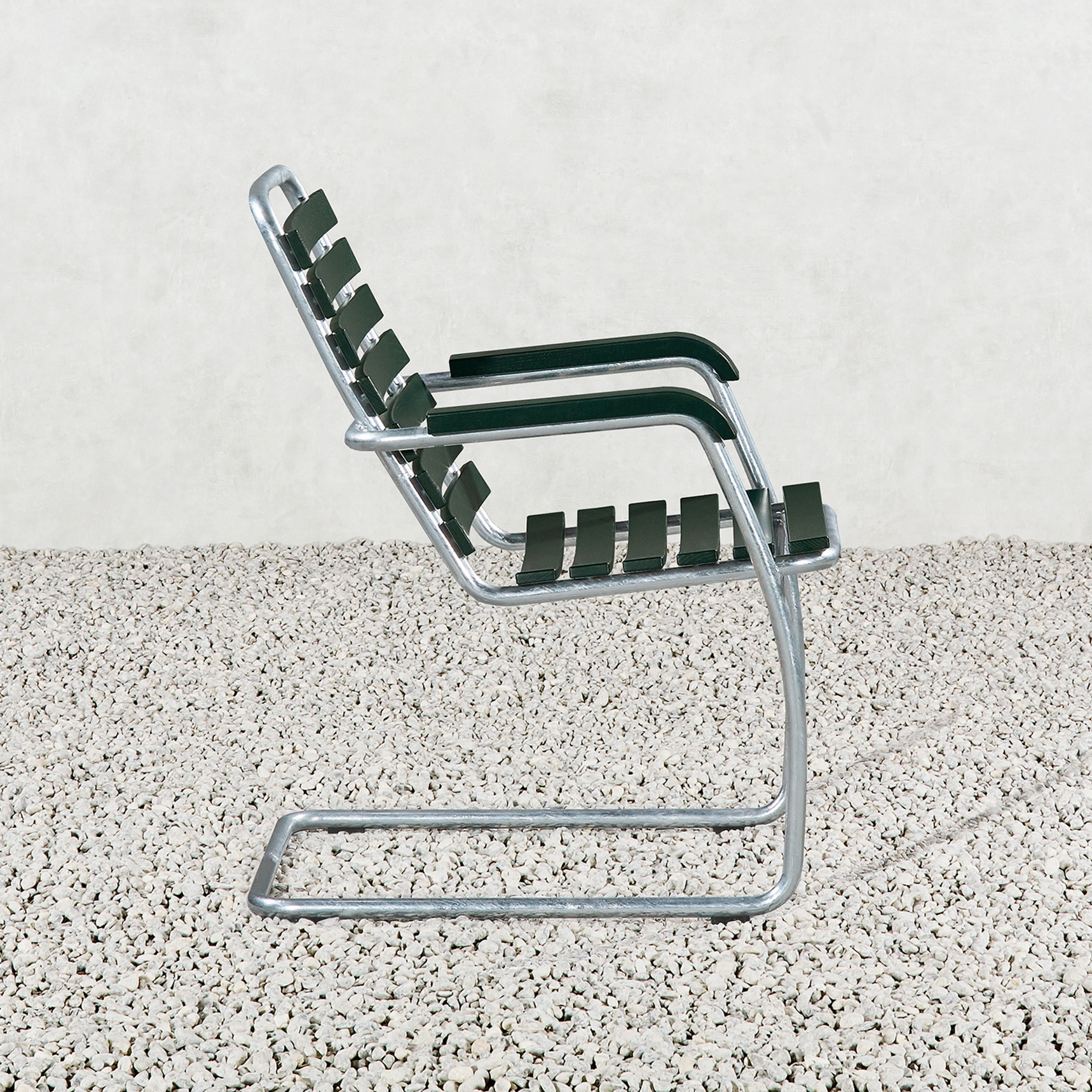 Mostra il prodotto Poltrona da giardino del produttore Atelier Alinea