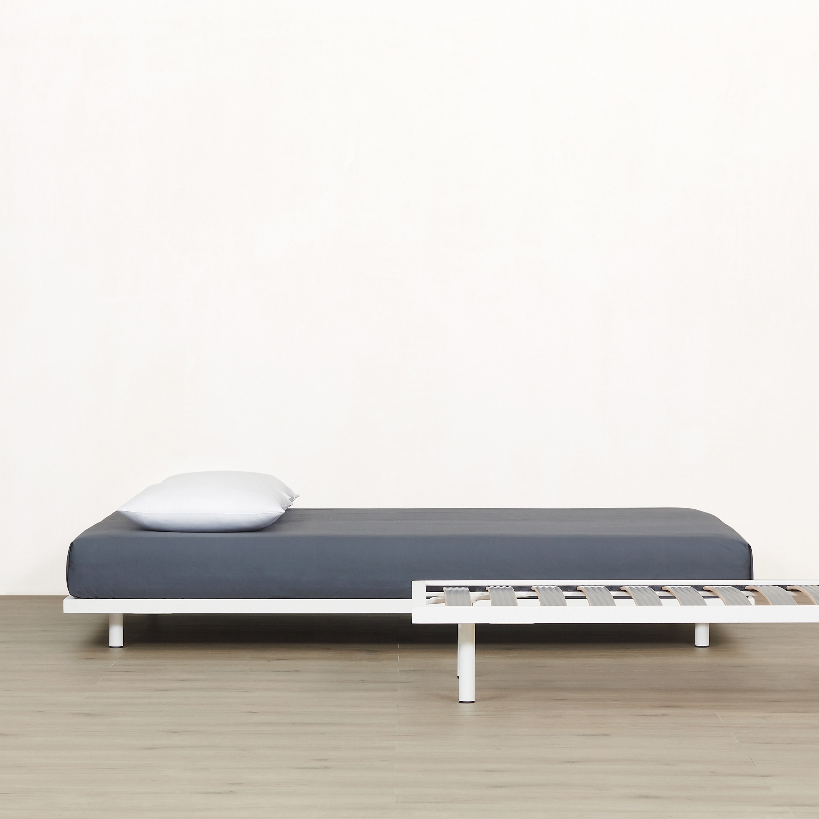 Basic Bed