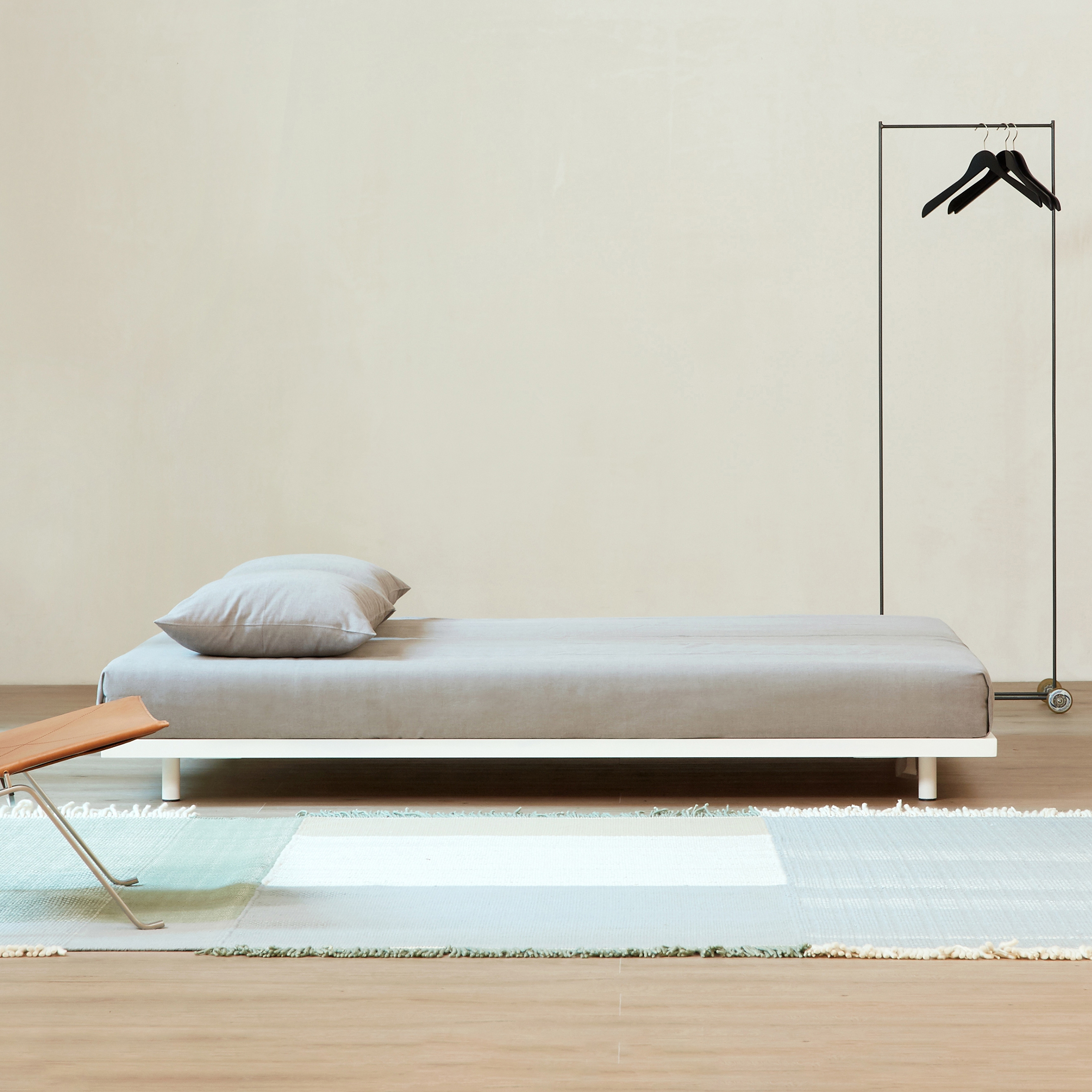 Afficher le produit Basic Bed du fabricant Atelier Alinea