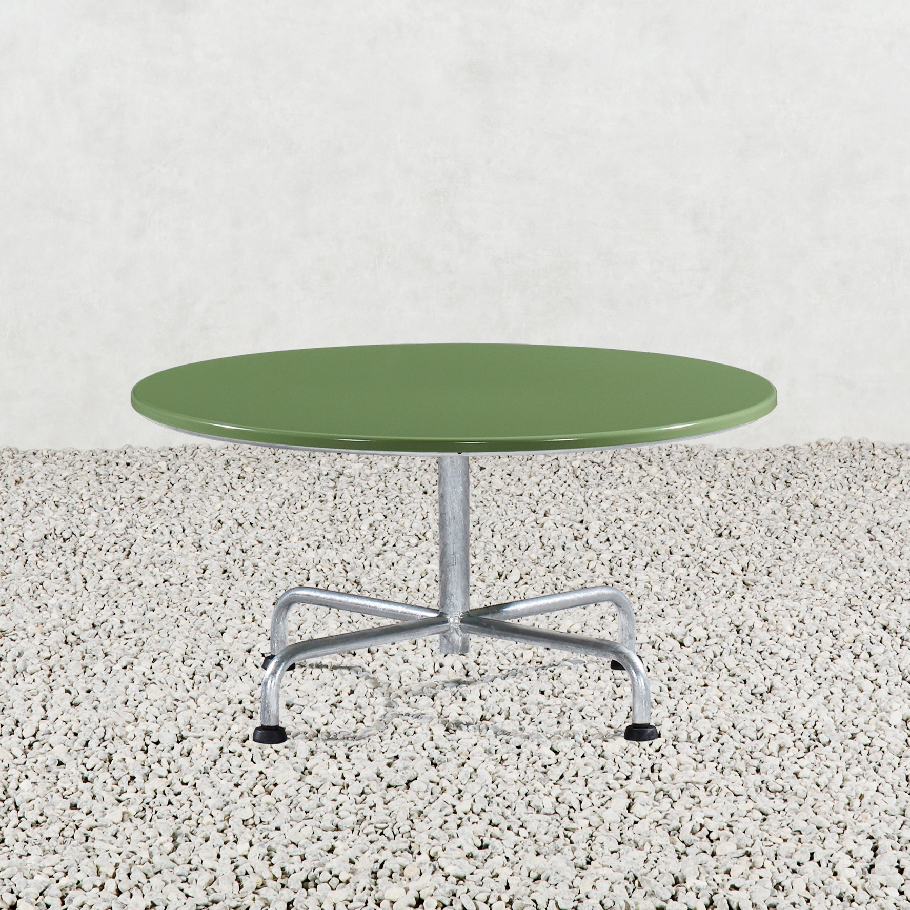 Lounge table