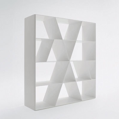Display product Shelf X from manufacturer B&B Italia