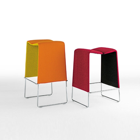 Display product Lazy 05 SGLA67/SGLA77 from manufacturer B&B Italia