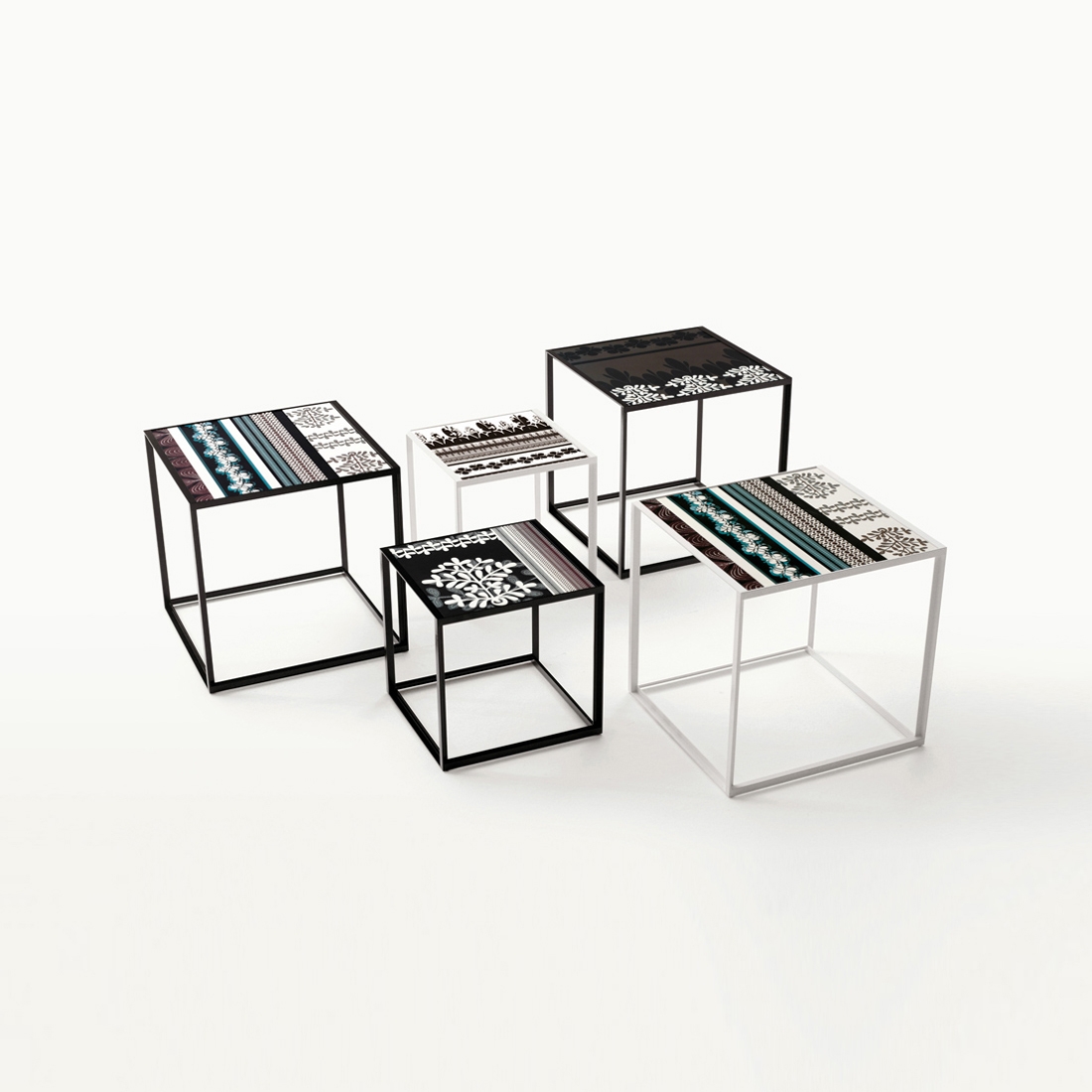 Display product Canasta from manufacturer B&B Italia