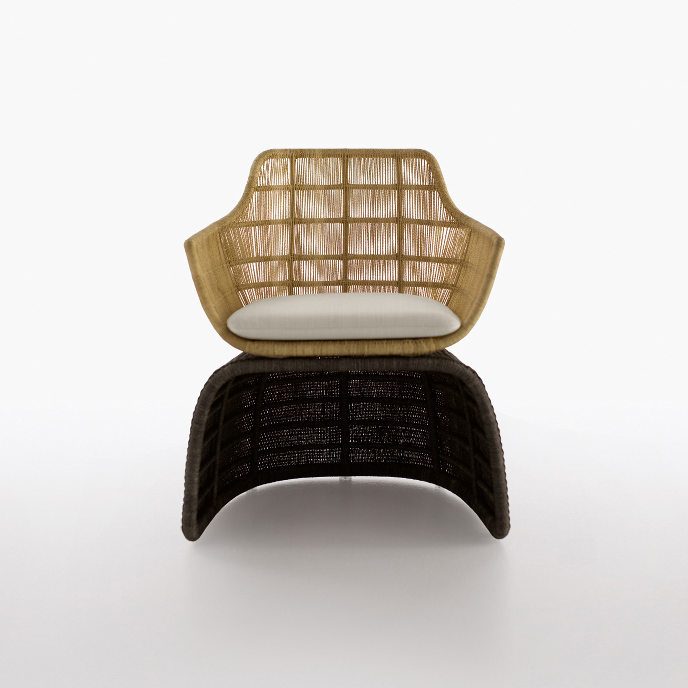 Display product Crinoline from manufacturer B&B Italia