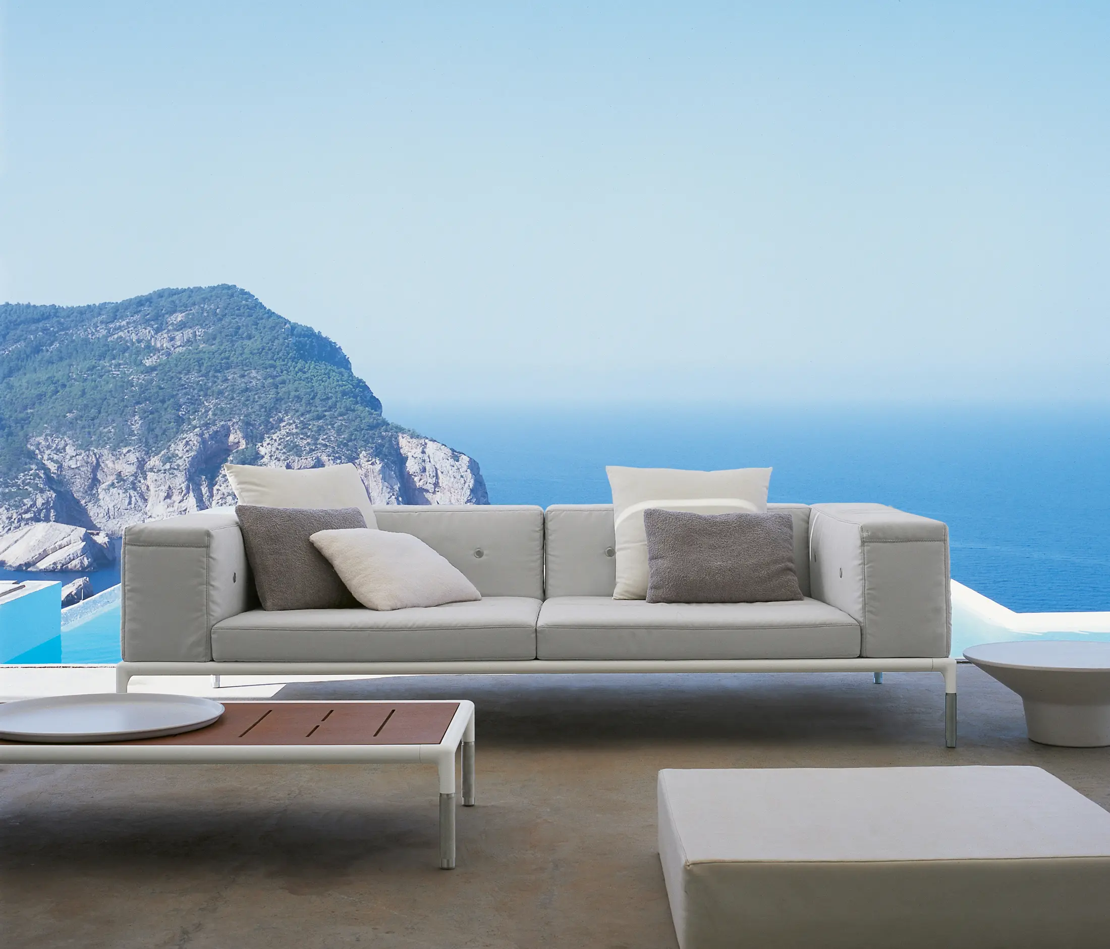 B&B Italia - Springtime