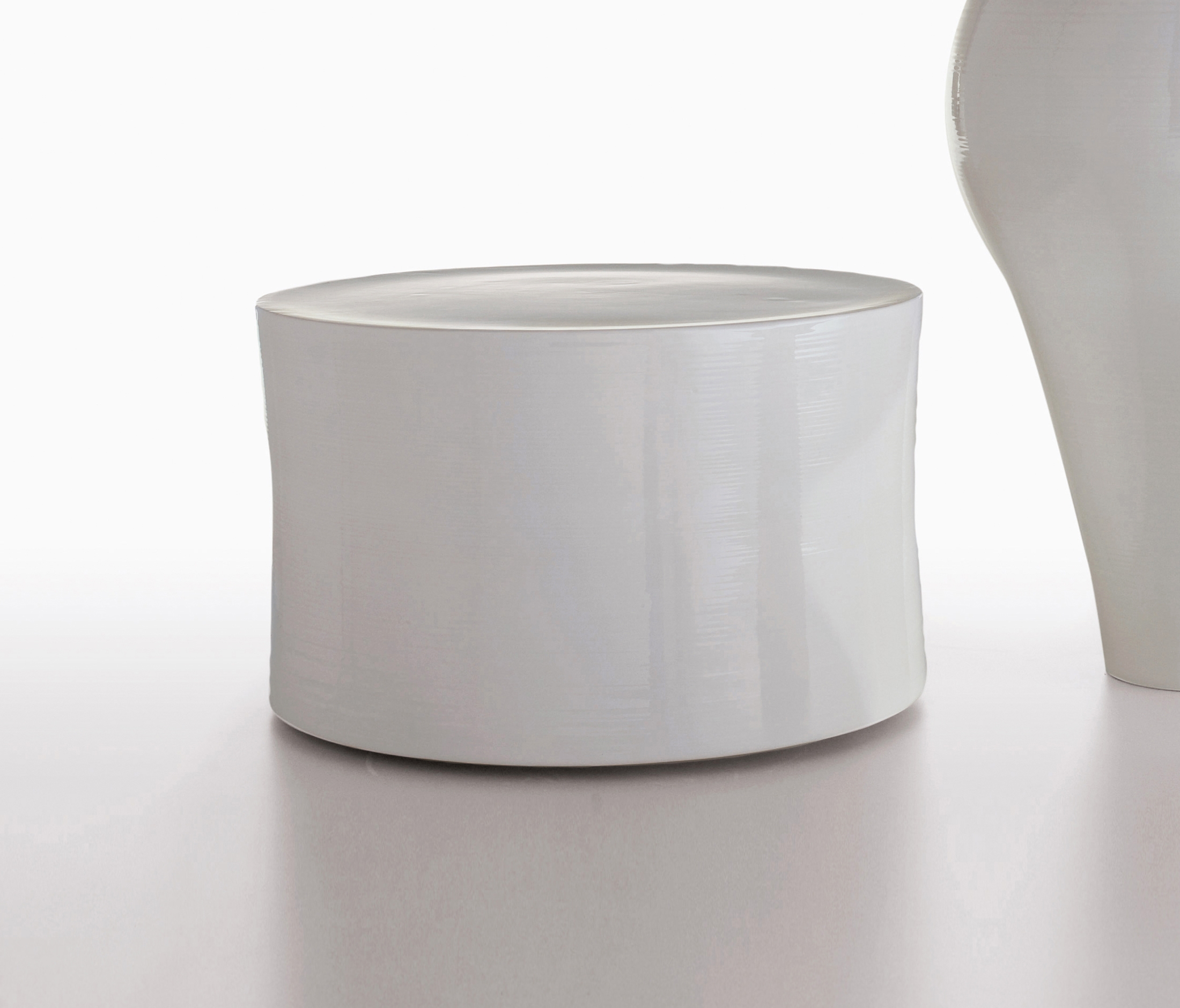JOKER - Vases from B&B Italia | Architonic