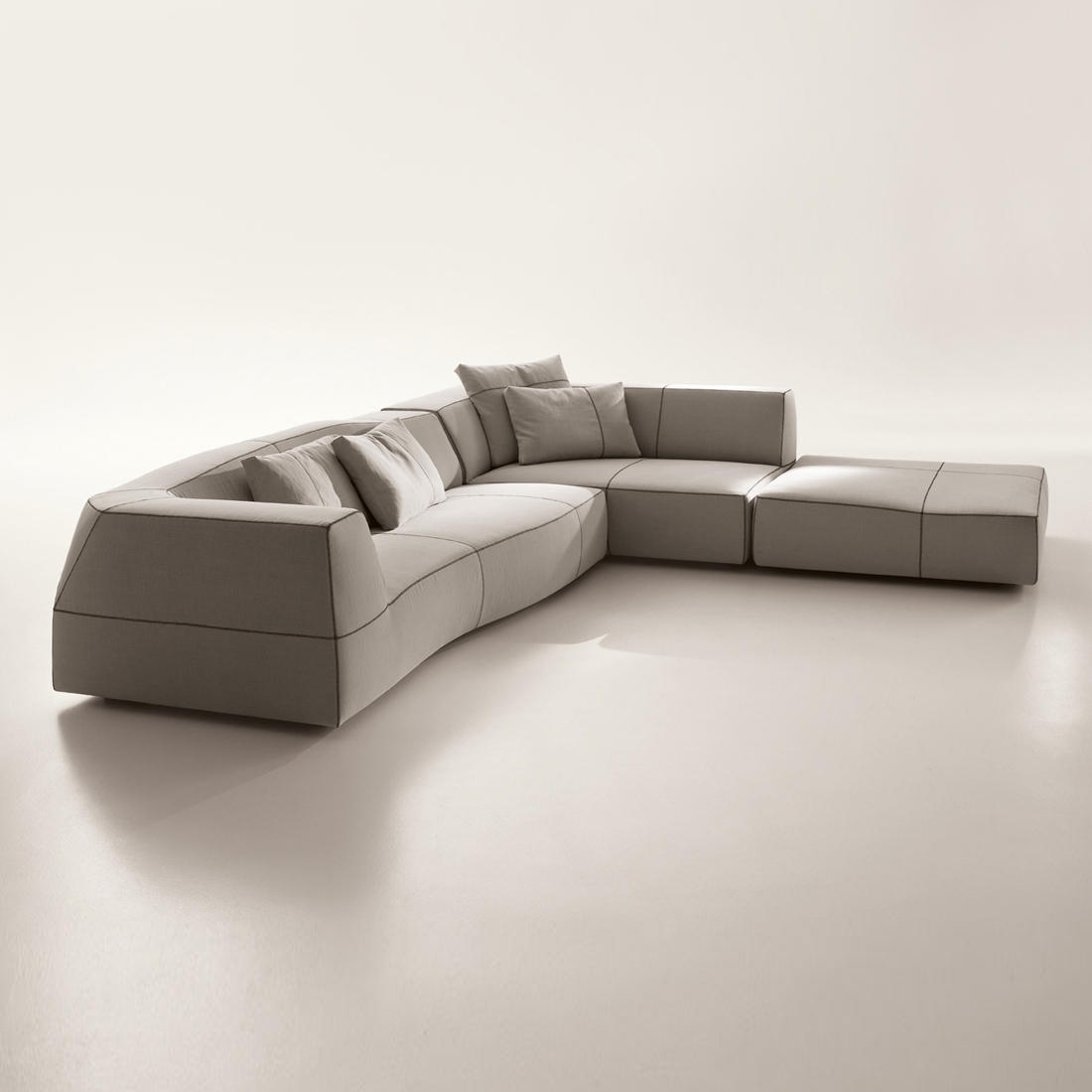 Display product Bend sofa from manufacturer B&B Italia
