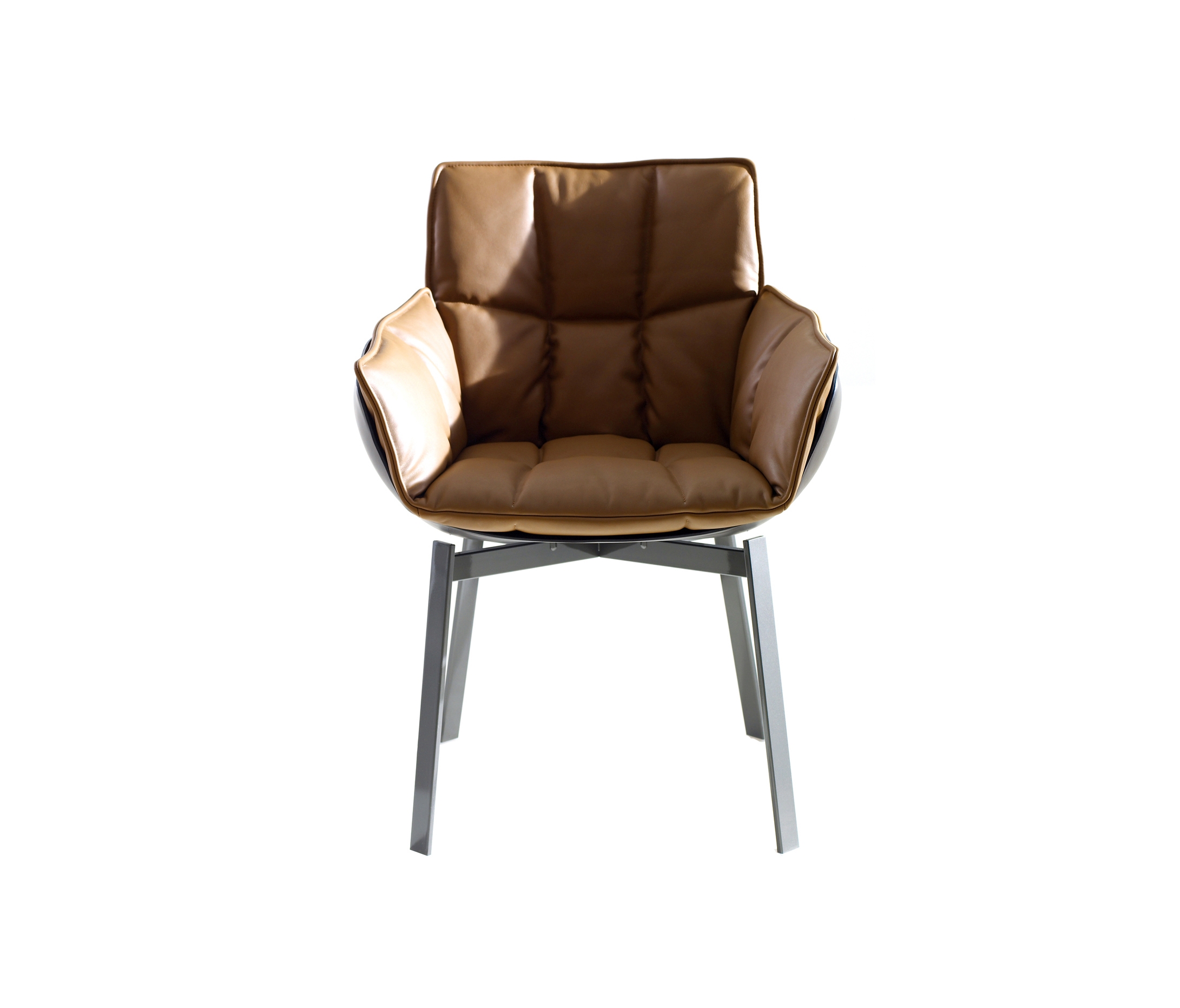 Display product Husk from manufacturer B&B Italia