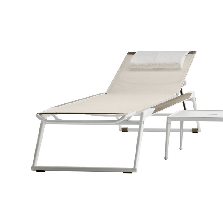 Produkt Mirto Outdoor des Herstellers B&B Italia anzeigen