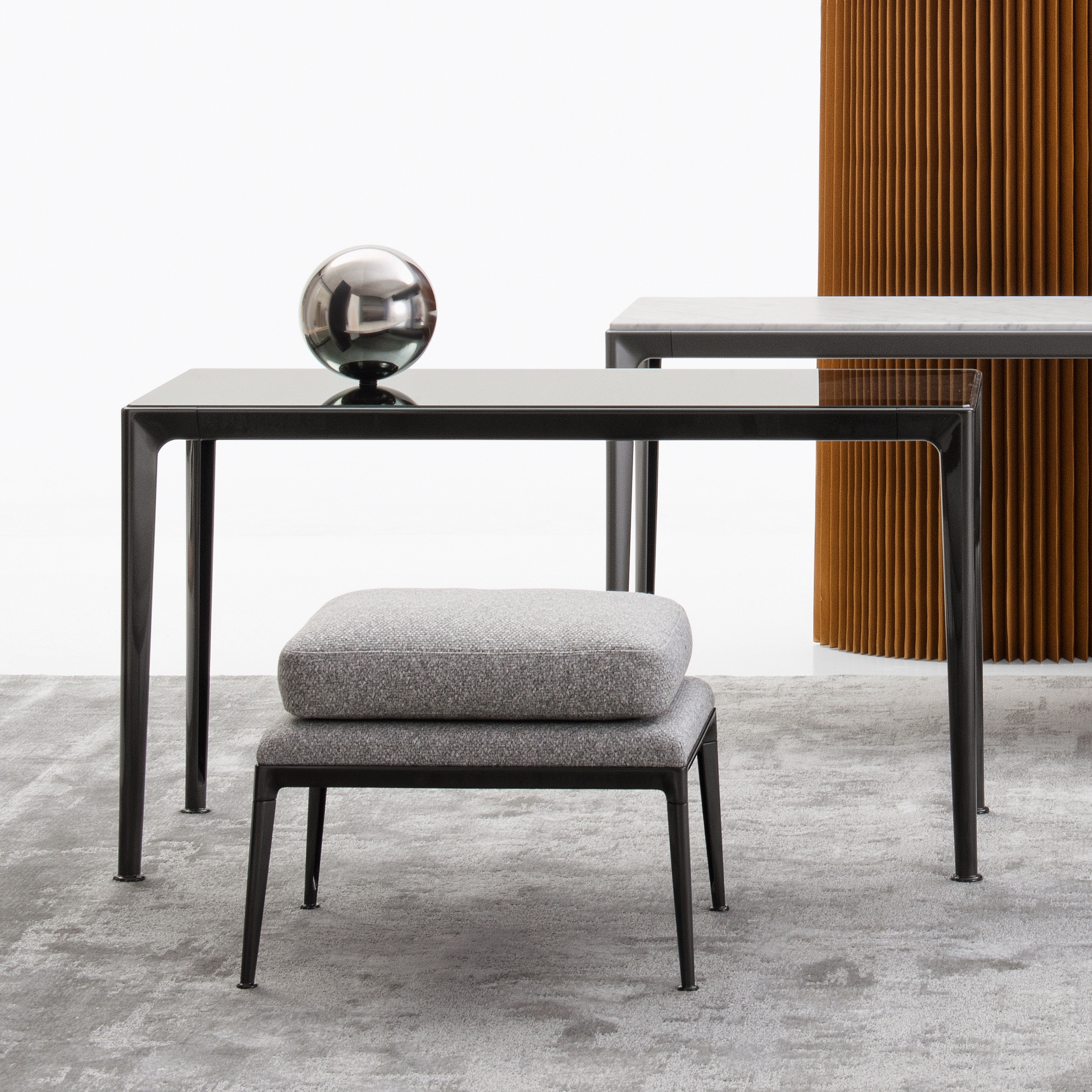 Mostra il prodotto Mirto Console table del produttore B&B Italia