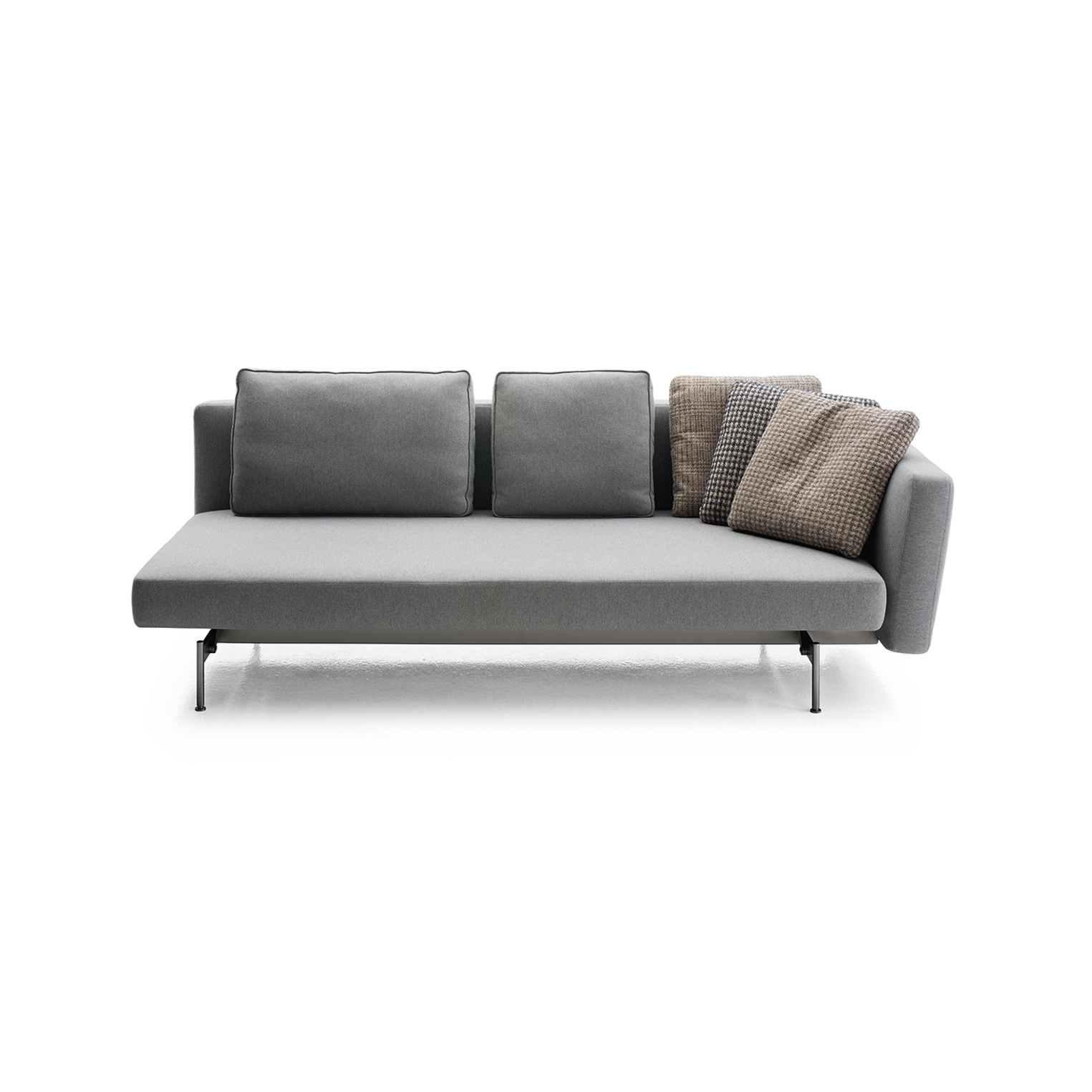 Display product SAKé beds from manufacturer B&B Italia